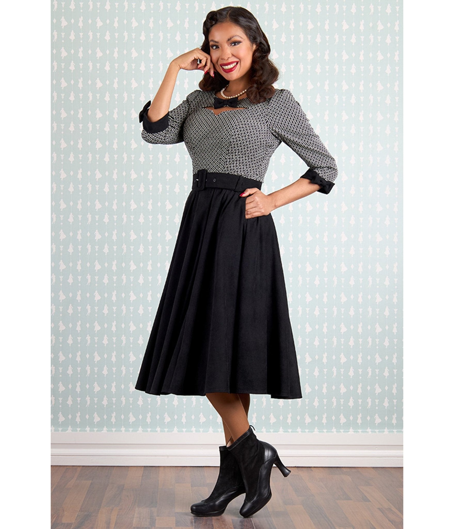 Miss Candyfloss Black Josephine Lou Swing Dress Unique Vintage Miss Candyfloss Black Josephine Lou Swing Dress Unique Vintage