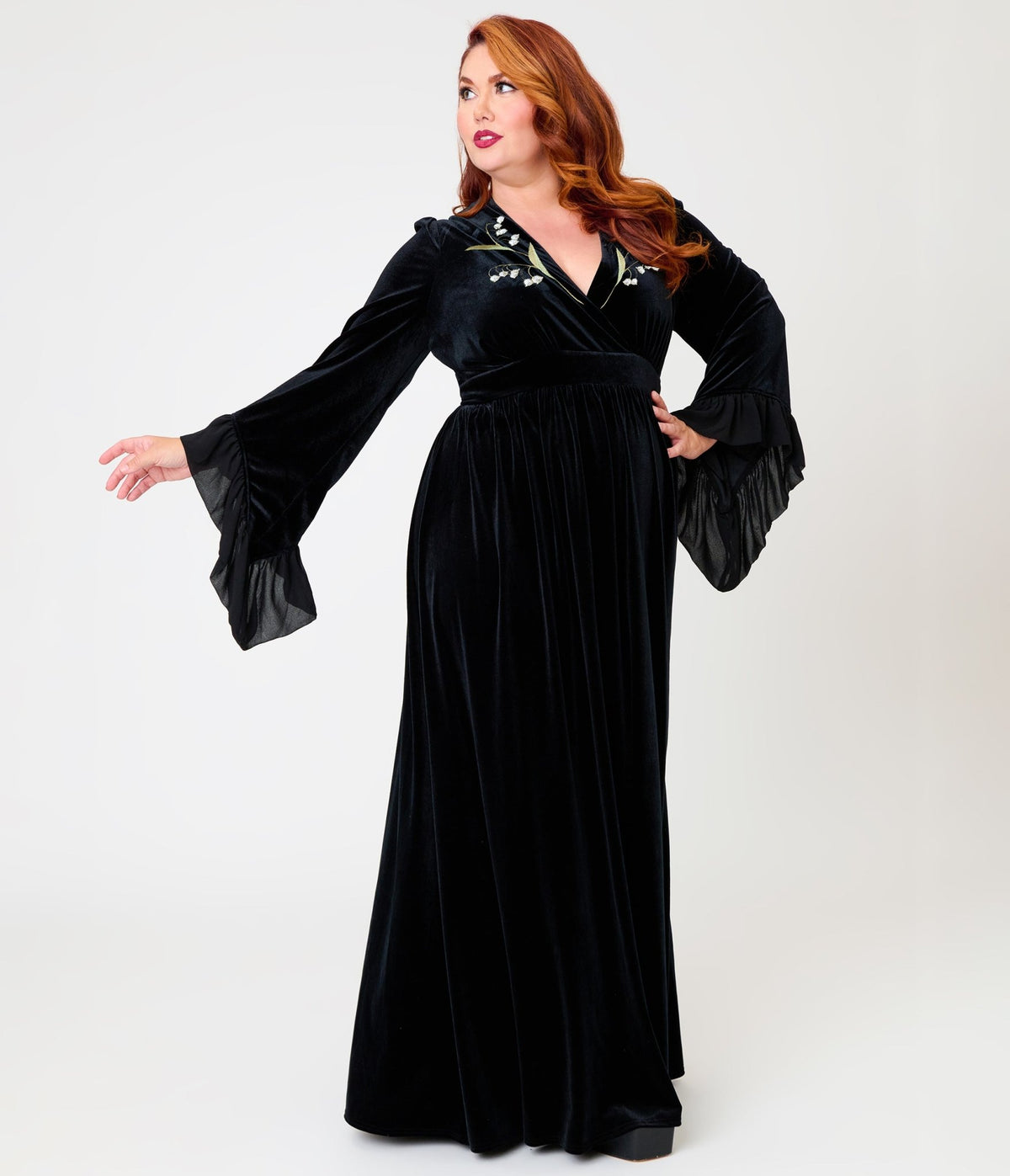 Practical Magic x Unique Vintage Plus Size Black Velvet Lily Of The Valley Embroidered Maxi Dress - Unique Vintage -