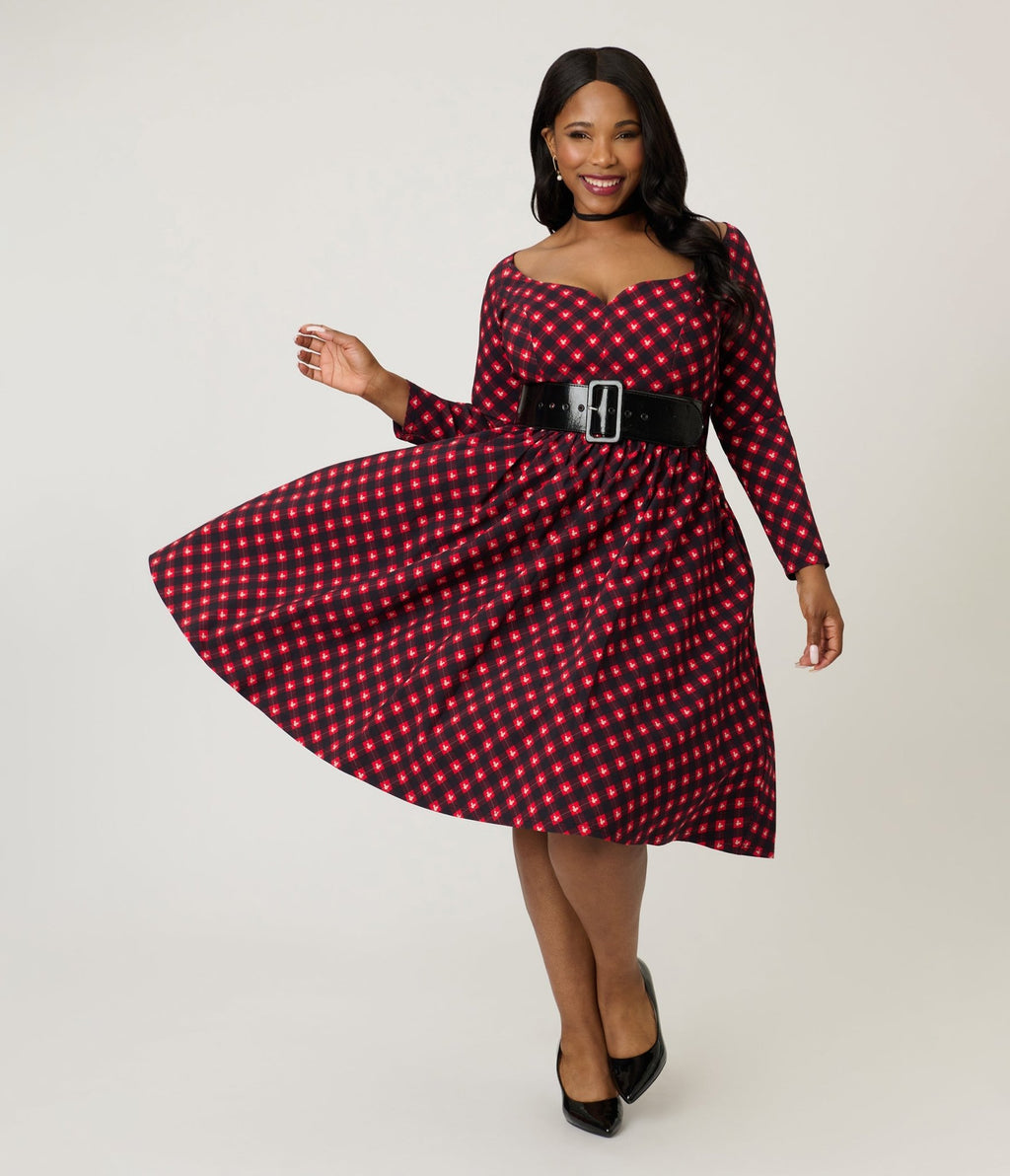 Disney Holiday Collection by Unique Vintage Plus Size Red Mickey Plaid Disney Holiday Collection by Unique Vintage Plus Size Red Mickey Plaid
