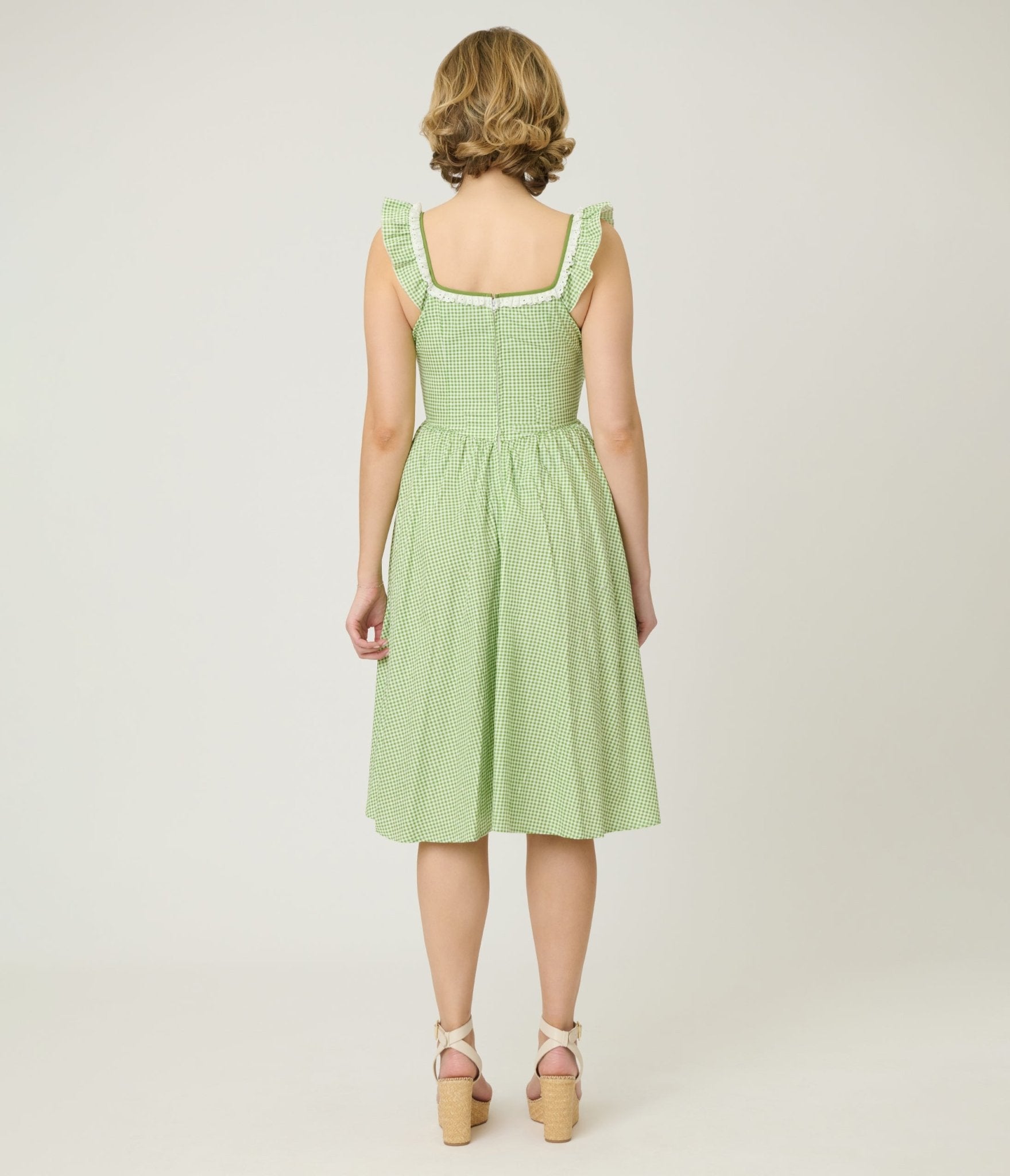sage green swing dress SOLERSUN Plus Size Women's Sage Green Summer Elegant Tropical Vacation Holiday V-Neck Sleeveless Floral Maxi Dress,Cinched Waist A Swing Wedding Guest Dress