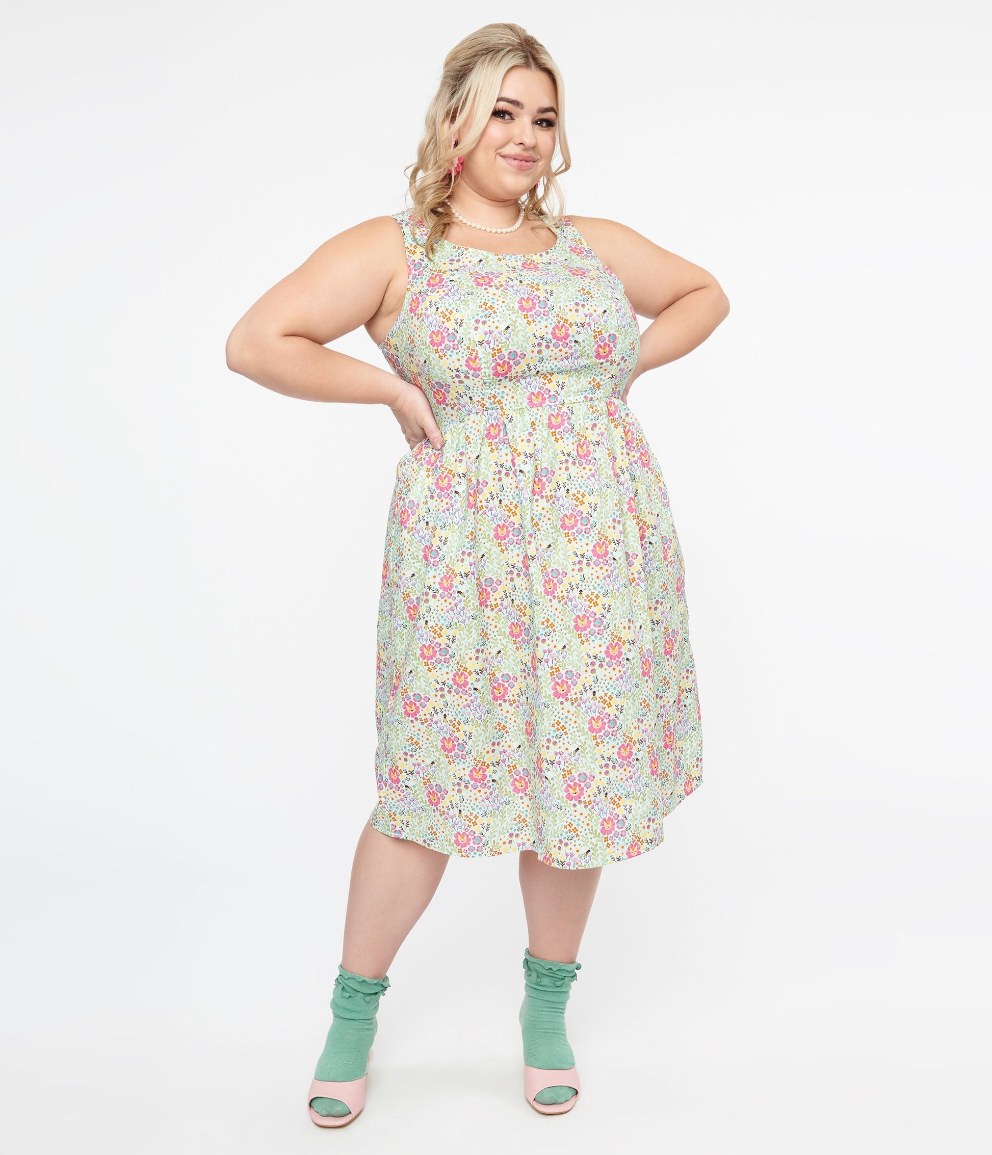 Retrolicious Plus Size 1950s Green Floral Cat Print Fit & Flare Dress - Unique Vintage - Womens, DRESSES, FIT AND FLARE