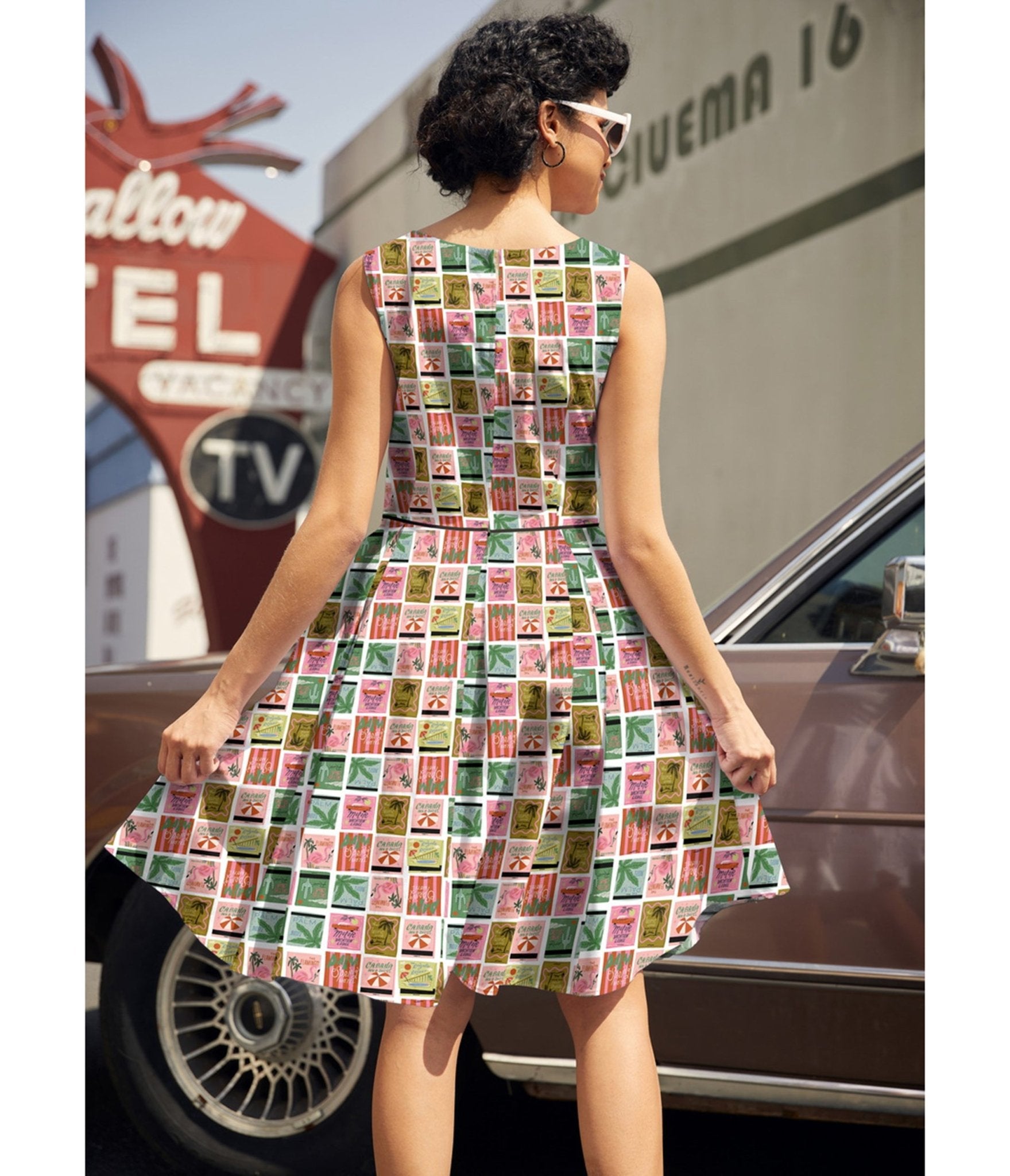 retro tropical dress Tropical Fit & Flare Dress| Retro & Vintage Dresses M