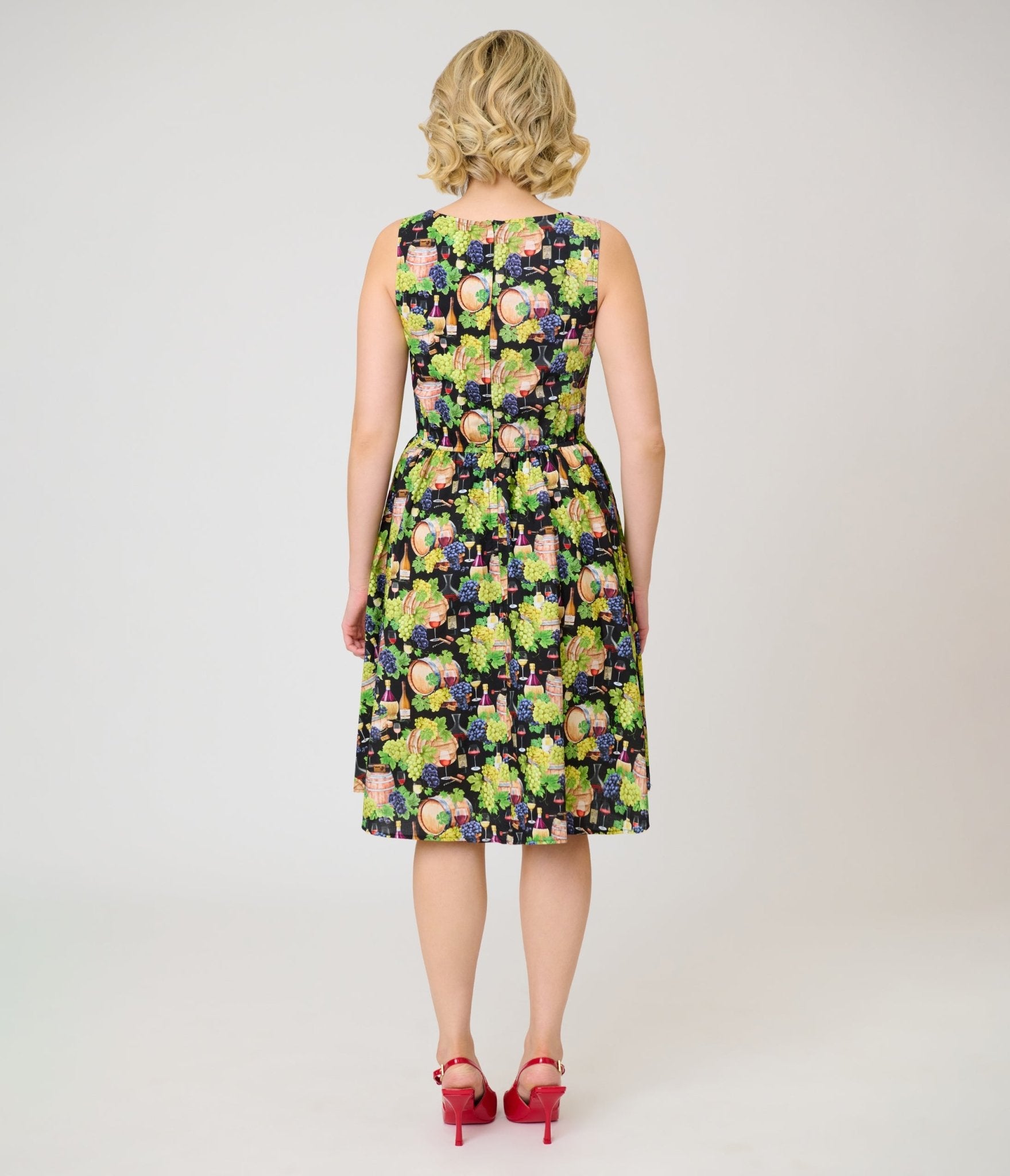 winery dresses for women Vineyard Wedding Guest Dress & Attire Guide 4X while supplies last. What to Wear to a