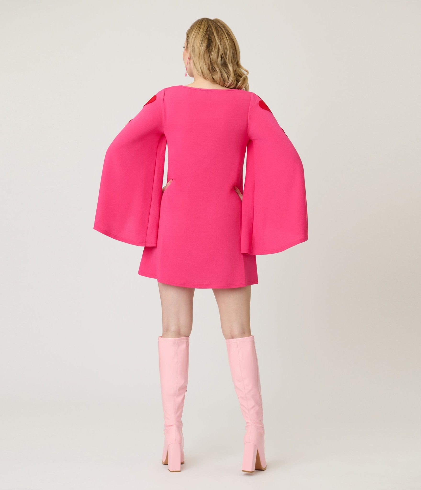 Smak Parlour Hot Pink Heart Cutout Bell Sleeve Mini Dress S/4-6 Smak Parlour Hot Pink Heart Cutout Bell Sleeve Mini Dress S/4-6