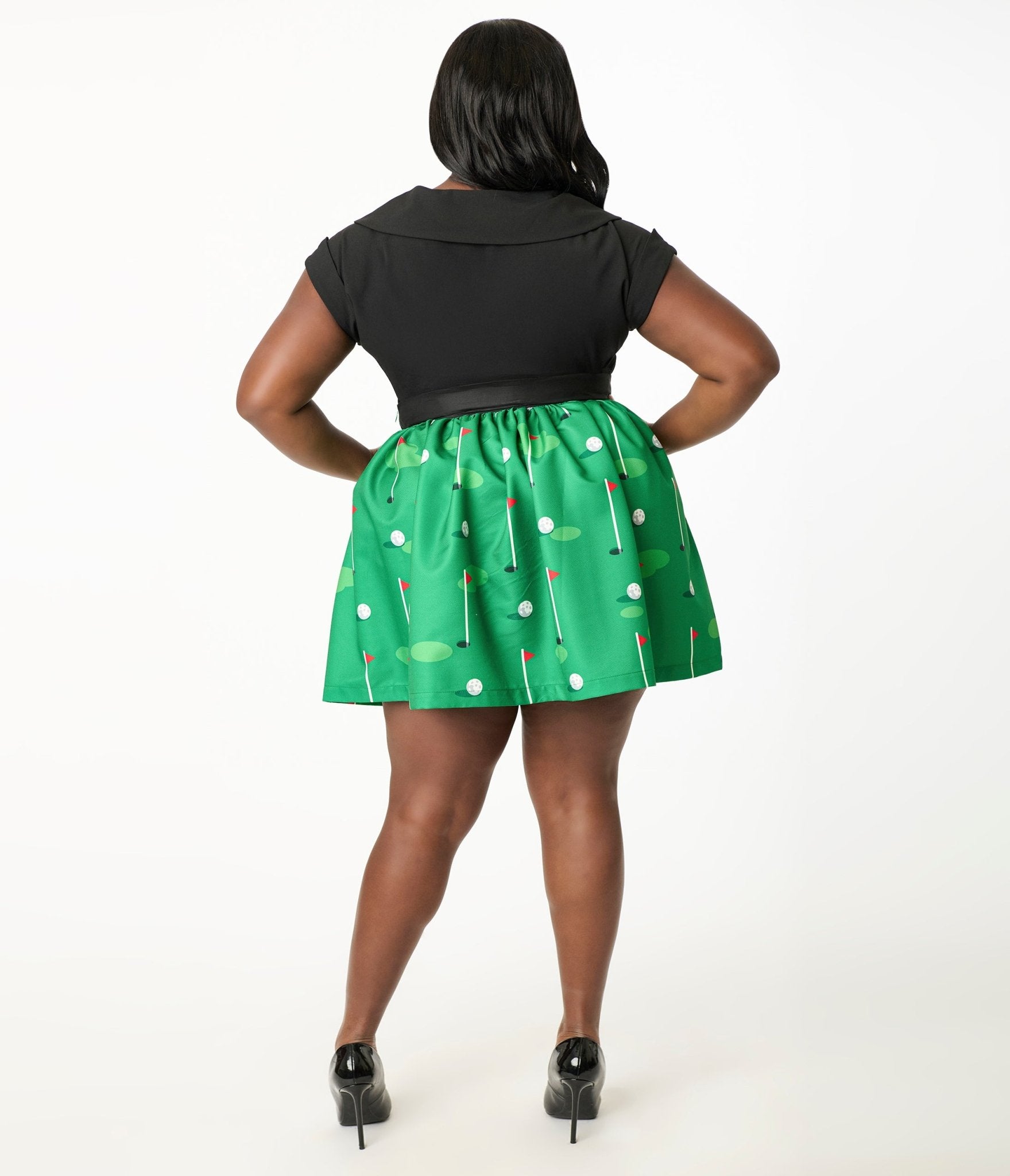 Smak Parlour Plus Size 1950s Green Golf Print Gathered Mini Skirt - Unique Vintage - Womens, BOTTOMS, SKIRTS