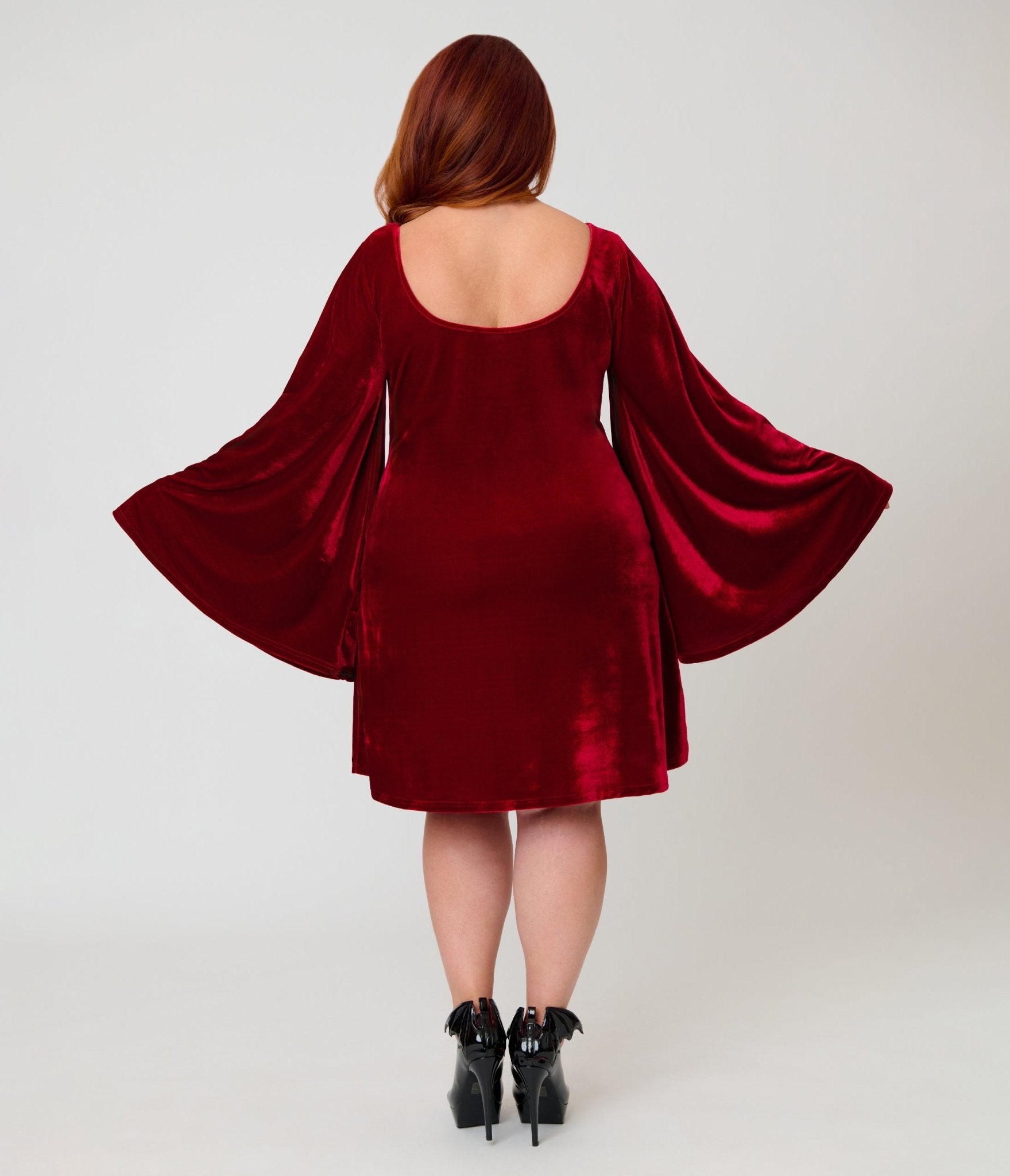 Smak Parlour Plus Size Burgundy Velvet Moon Cutout Downtown Scene Mini Dress 4X/28W-30W