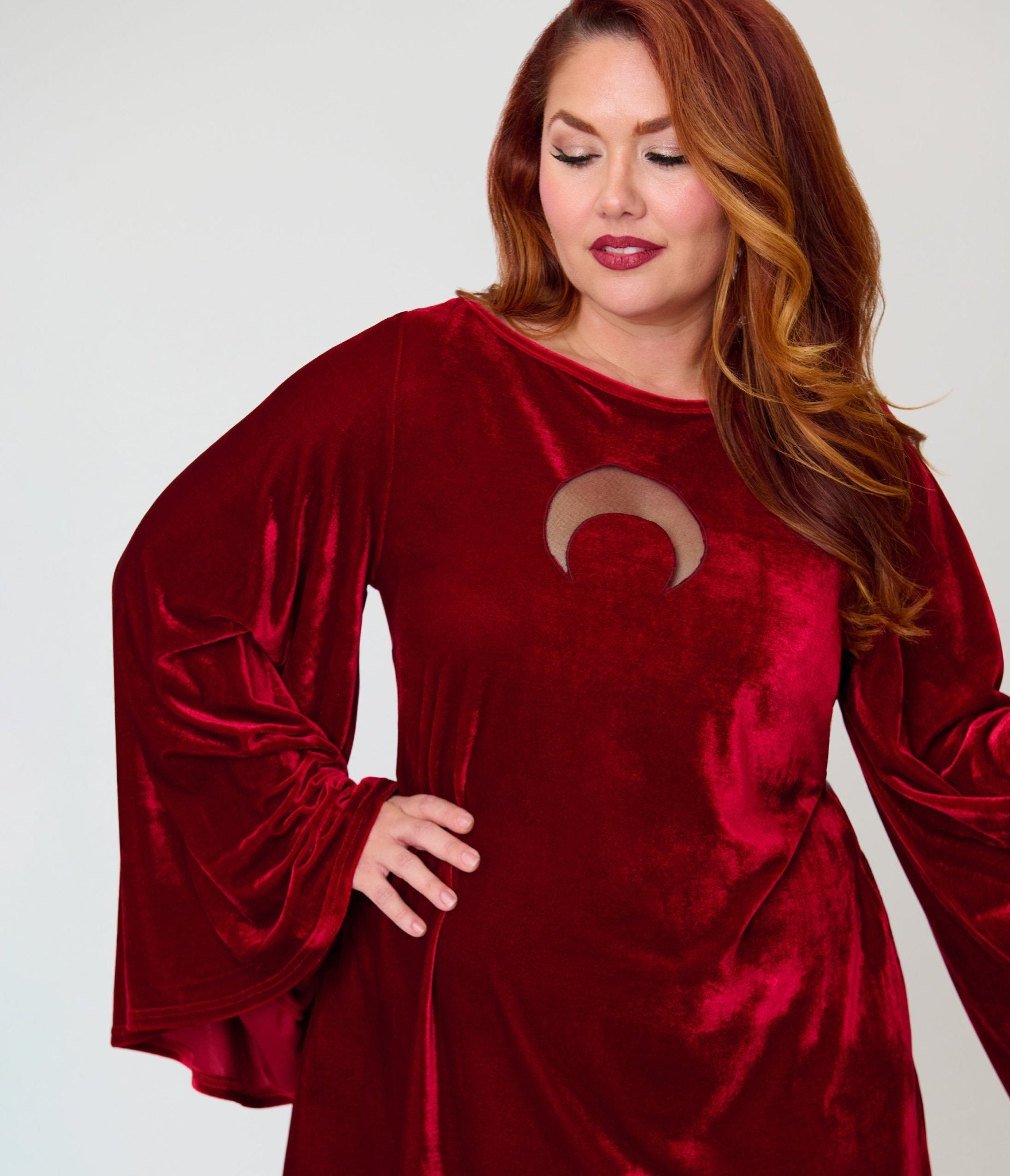 Smak Parlour Plus Size Burgundy Velvet Moon Cutout Downtown Scene Mini Dress 4X/28W-30W