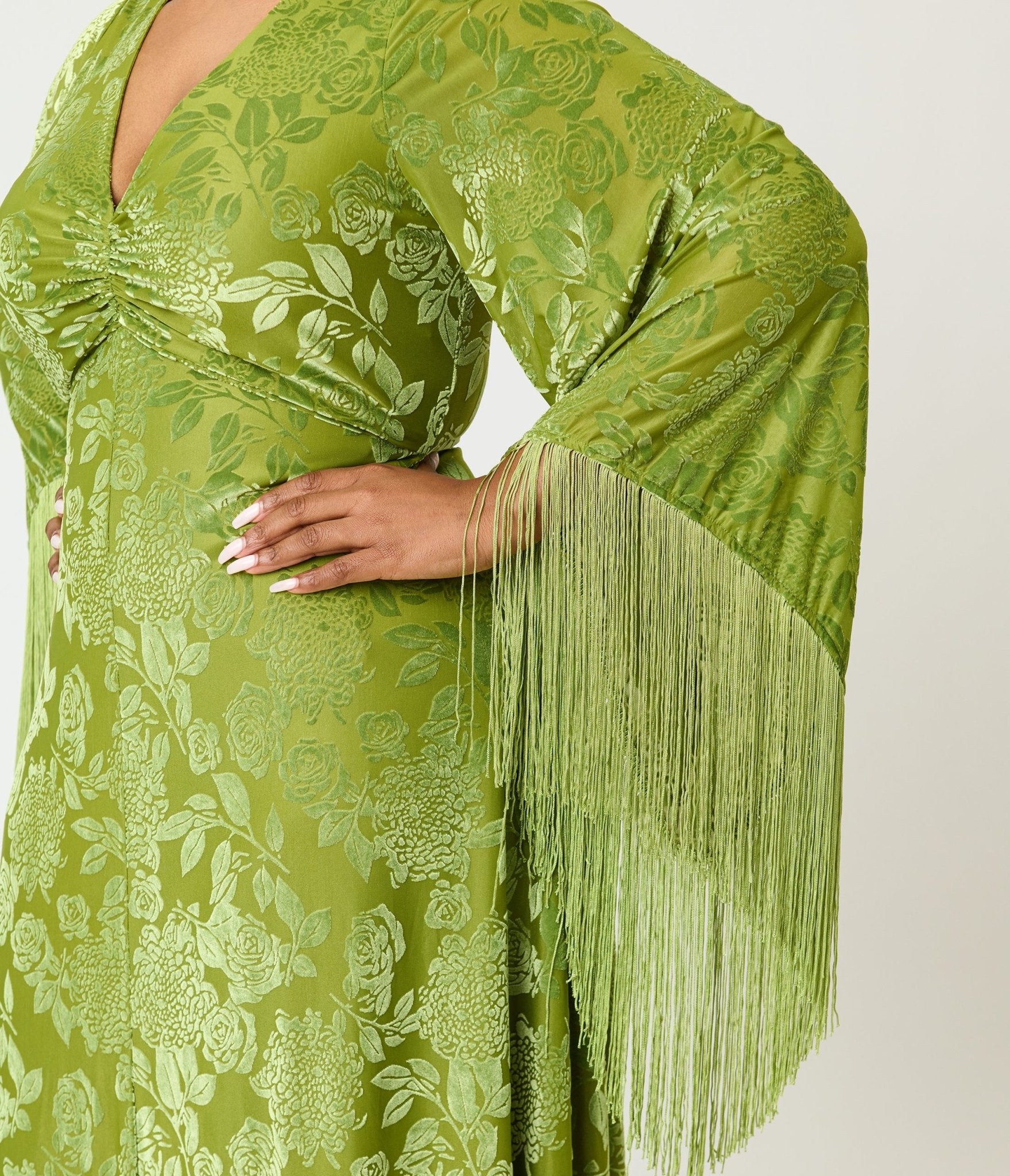Smak Parlour Plus Size Chartreuse Velvet Burnout Fringe Sleeve Stevie Maxi Dress 2X/20W-22W Smak Parlour Plus Size Chartreuse Velvet Burnout Fringe Sleeve Stevie Maxi Dress 2X/20W-22W