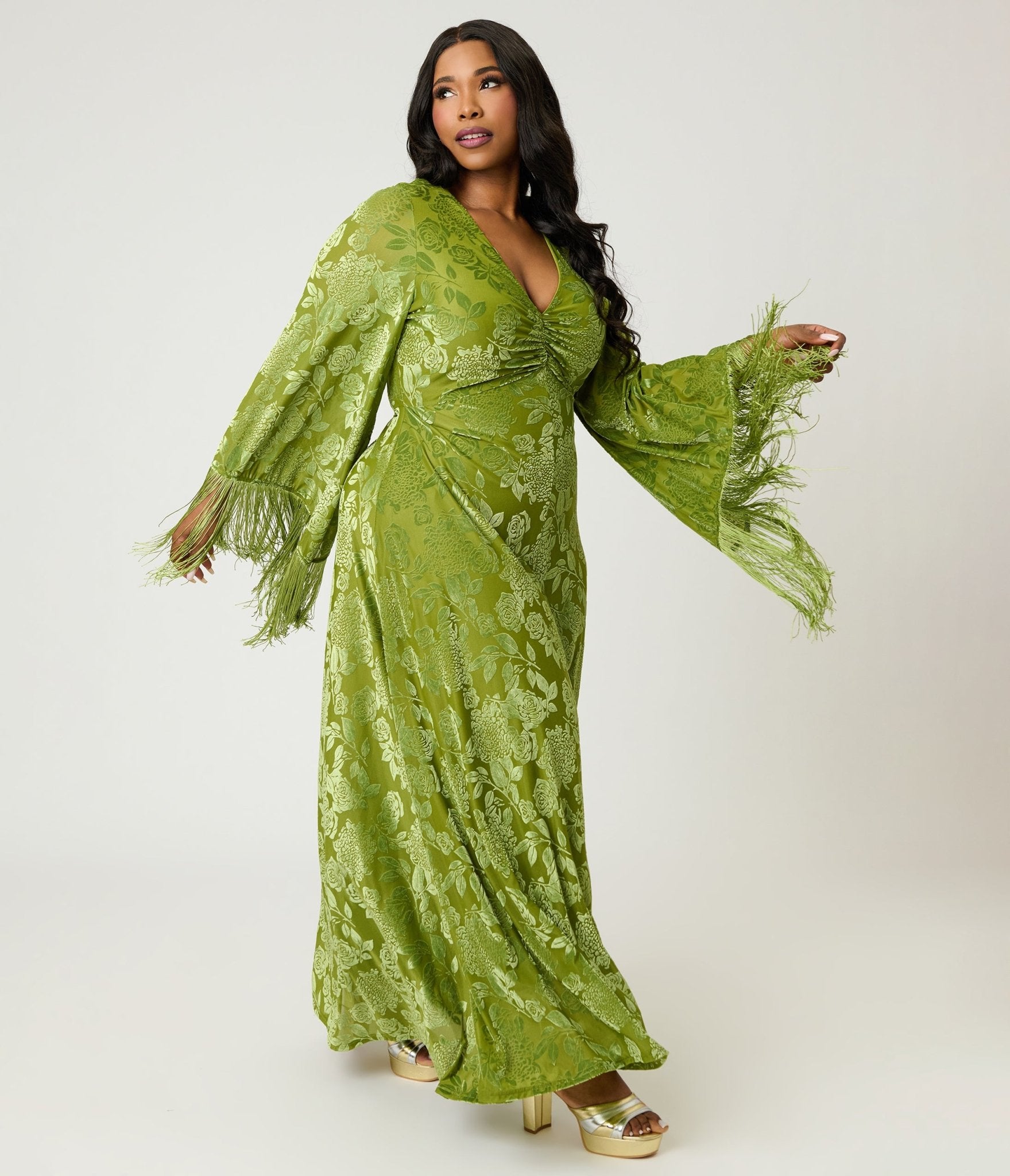 Smak Parlour Plus Size Chartreuse Velvet Burnout Fringe Sleeve Stevie Maxi Dress 2X/20W-22W