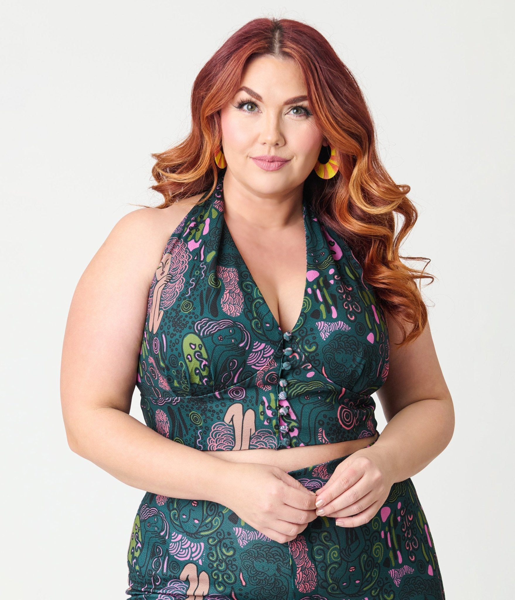 Smak Parlour Plus Size Green & Mannequin Doodle Feelin Groovy Crop Top - Unique Vintage - Womens, TOPS, KNIT TOPS