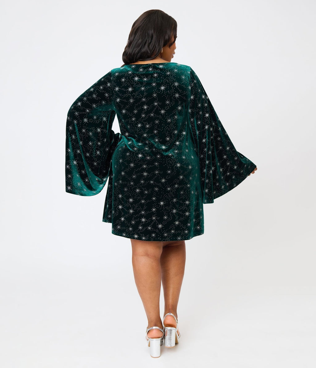 Smak Parlour Plus Size Green Velvet & Stars Downtown Scene Mini Dress - Unique Vintage - Mini Dresses