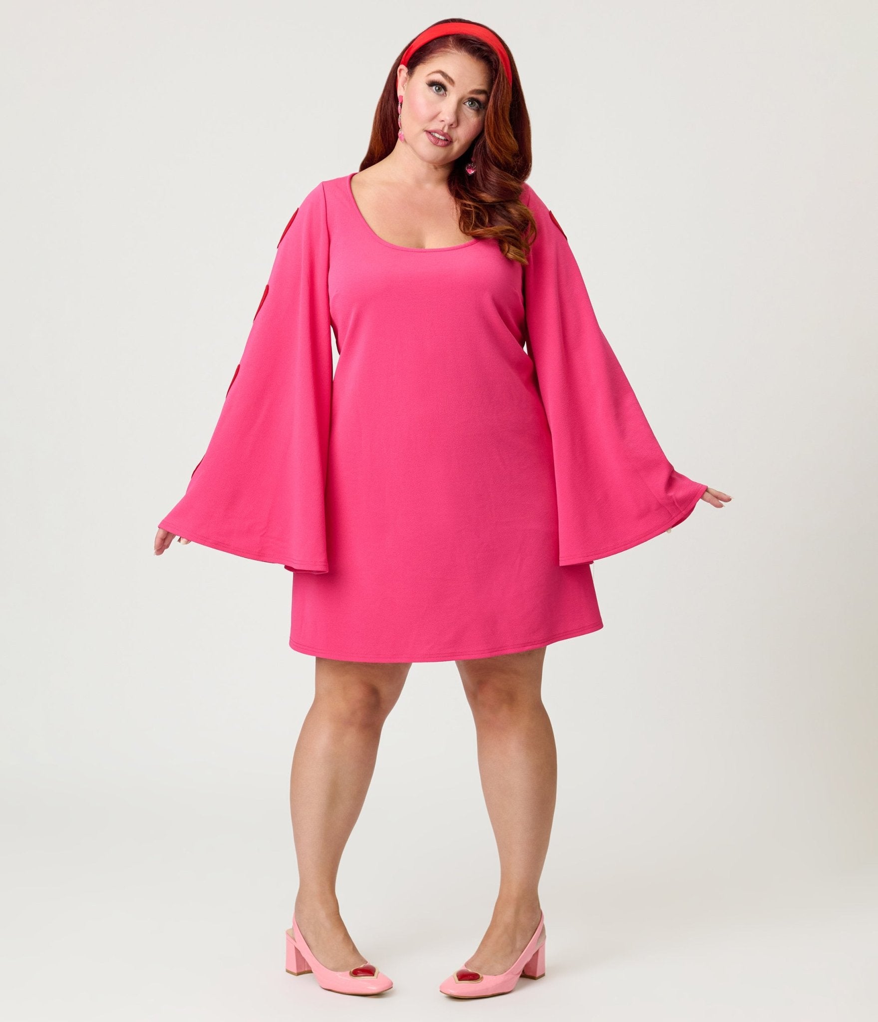 Smak Parlour Plus Size Hot Pink Heart Cutout Bell Sleeve Mini Dress –  Unique Vintage