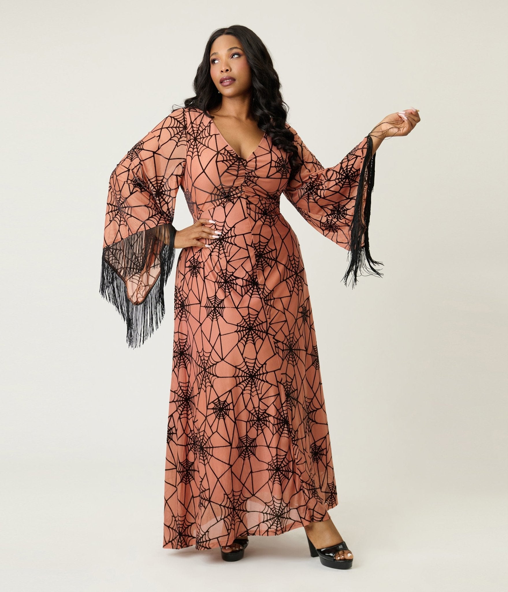 Smak Parlour Plus Size Nude & Black Spiderweb Fringe Sleeve