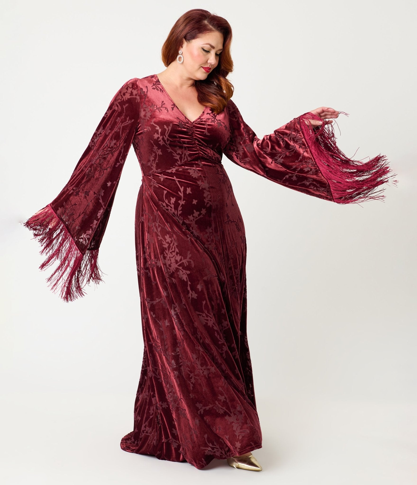 Smak Parlour Plus Size Raspberry Velvet Burnout Fringe Sleeve Stevie Maxi Dress 1X/16W-18W Smak Parlour Plus Size Raspberry Velvet Burnout Fringe Sleeve Stevie Maxi Dress 1X/16W-18W