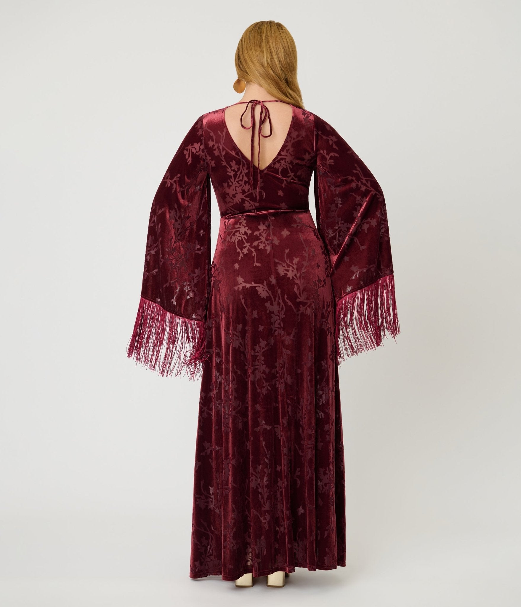 Smak Parlour Raspberry Velvet Burnout Fringe Sleeve Stevie Maxi Dress M/8-10 Smak Parlour Raspberry Velvet Burnout Fringe Sleeve Stevie Maxi Dress M/8-10