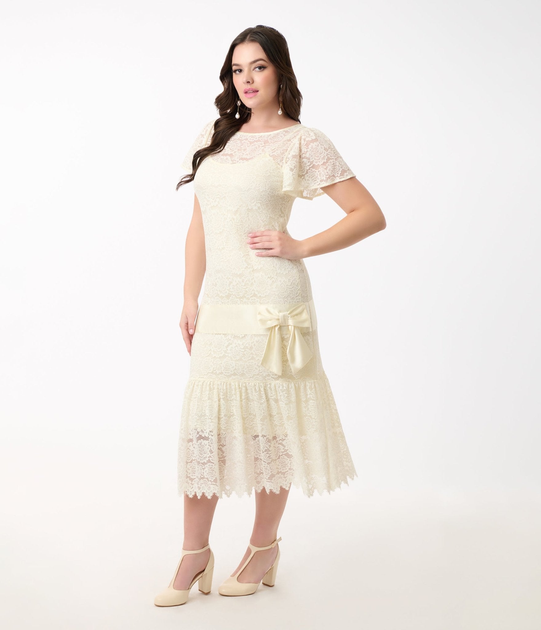Unique Vintage 1920s Ivory Lace & Bow Flapper Dress - Unique Vintage - Womens, FLAPPER, SLEEVED NON BEADED