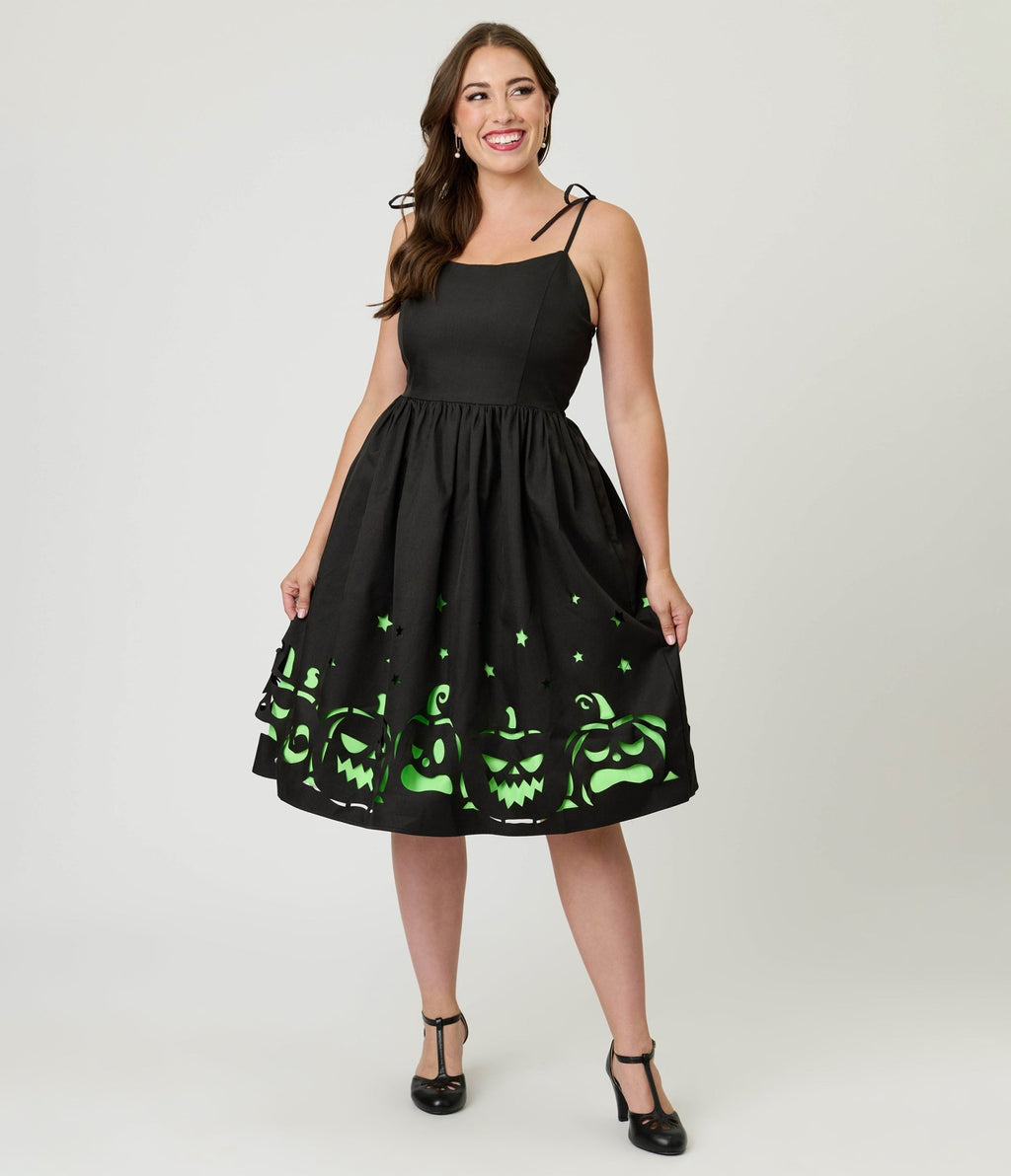 Unique Vintage Black & Green Jack-O-Lantern Cutout Swing Dress Unique Vintage Black & Green Jack-O-Lantern Cutout Swing Dress
