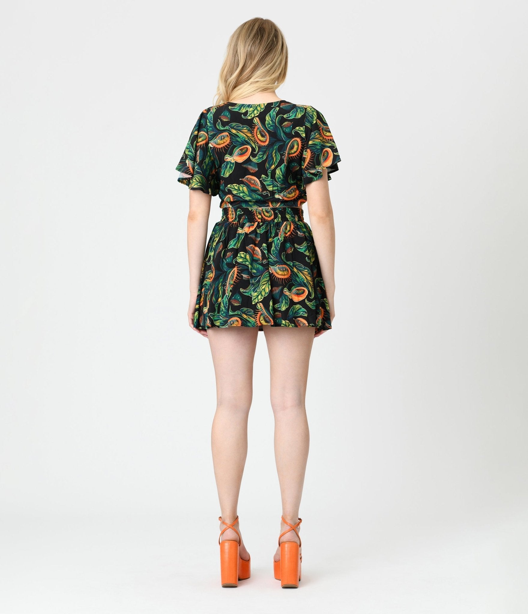Unique Vintage Black & Green Venus Flytrap Print Daryl Skort