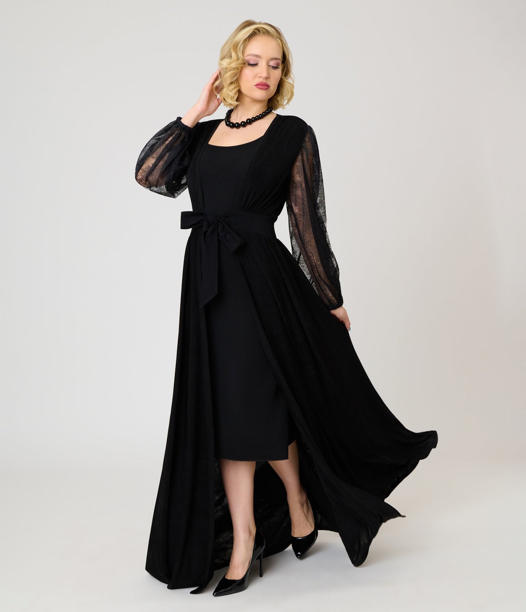 Unique Vintage Black Lace Hollywood Duster XL/14-16