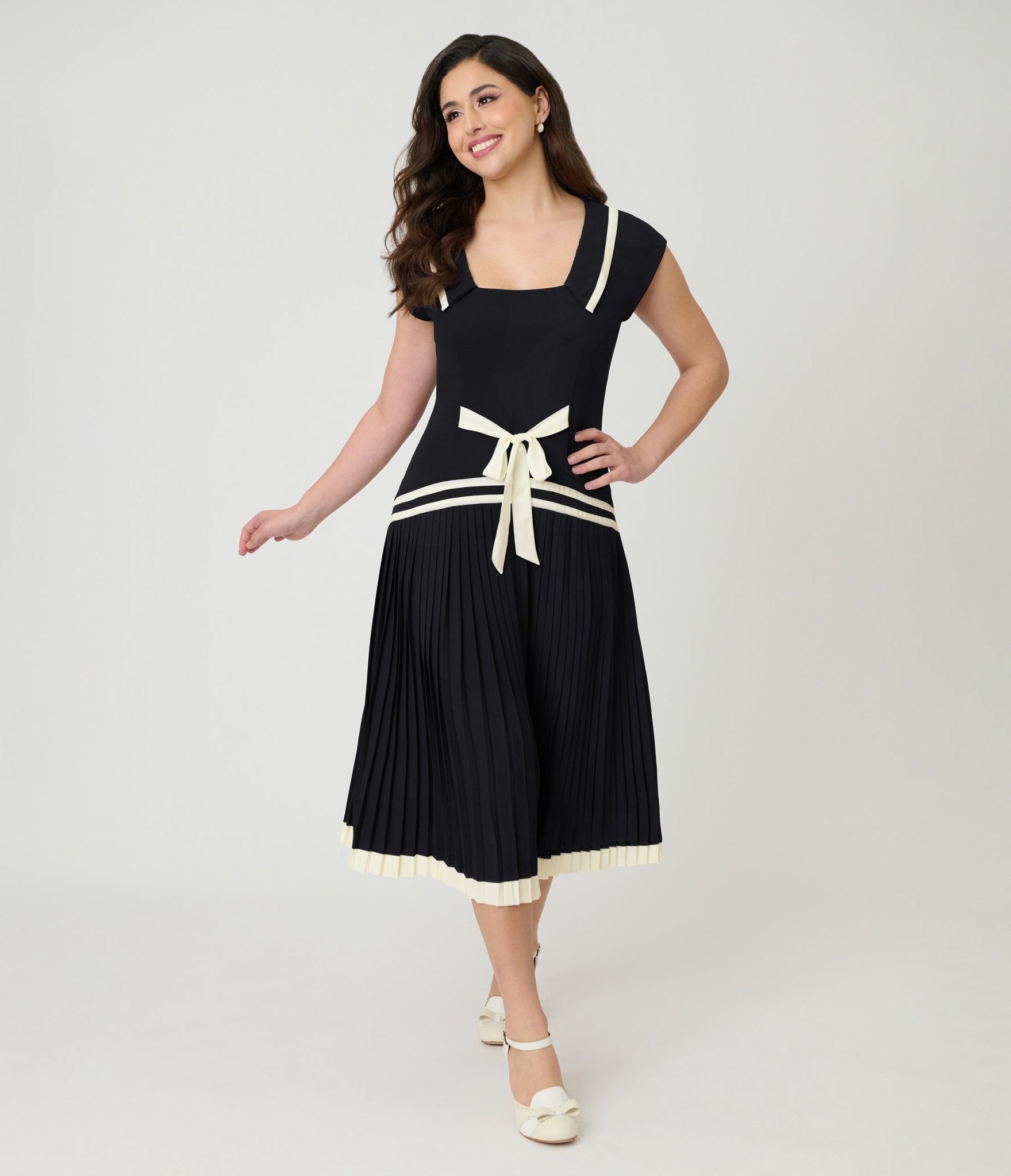 Unique Vintage Black Pleated Flapper Day Dress - Unique Vintage - Womens, FLAPPER, SLEEVELESS NON BEADED
