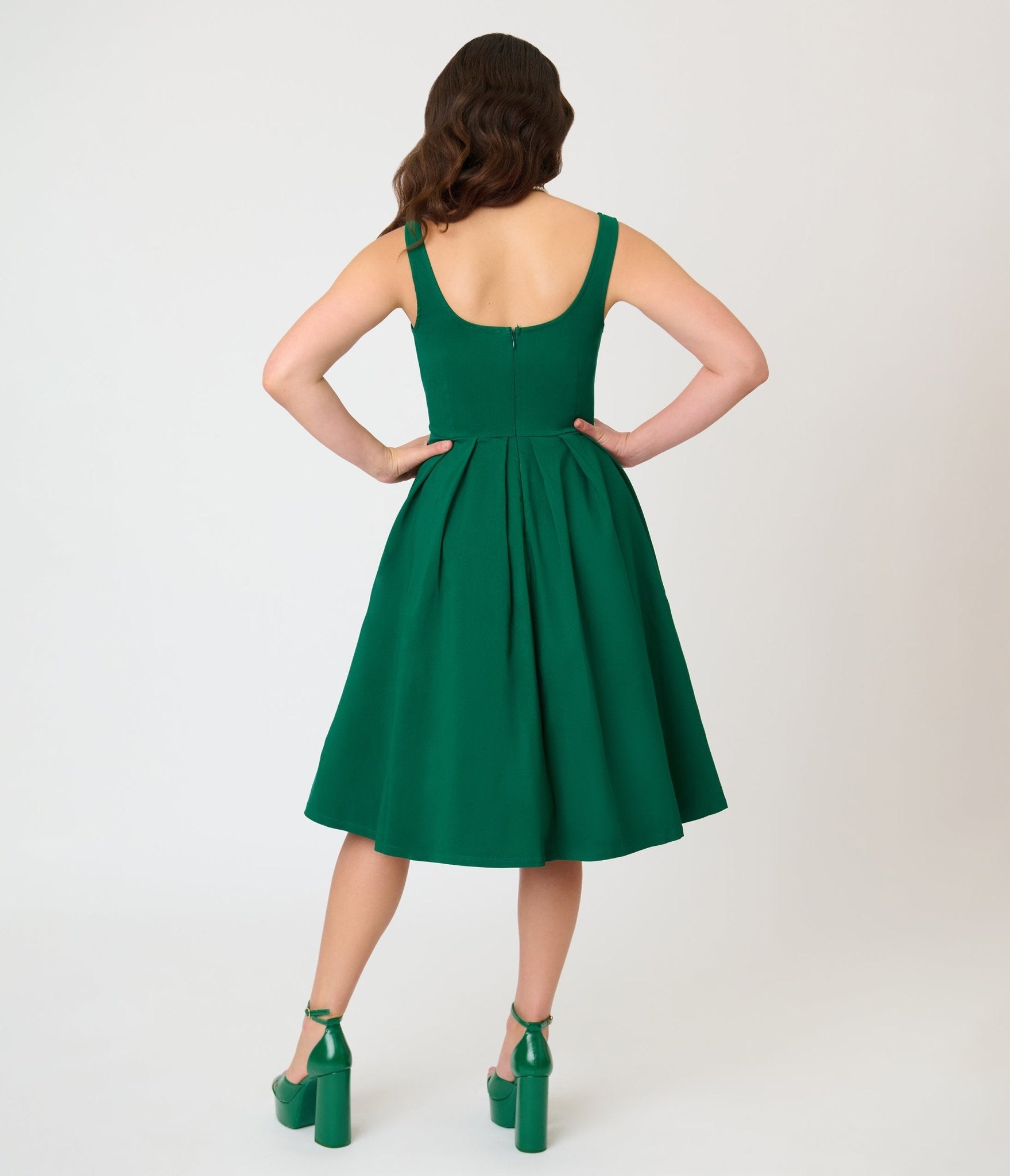 Unique Vintage Emerald Green Square Neck Pleated Swing Dress Unique Vintage Emerald Green Square Neck Pleated Swing Dress