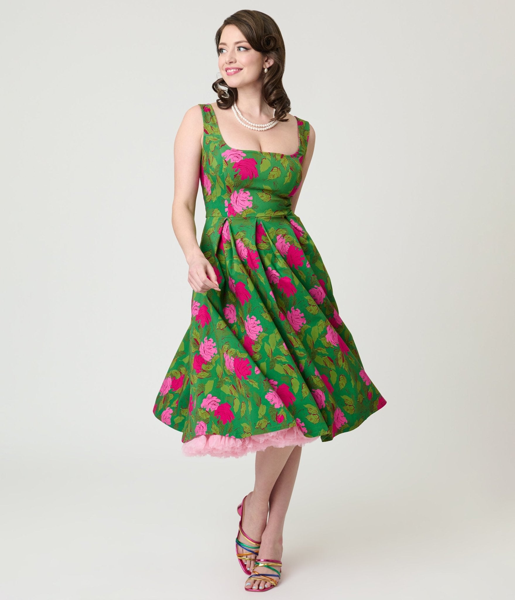 Unique Vintage Green Vintage Rose Square Neck Pleated Swing Dress