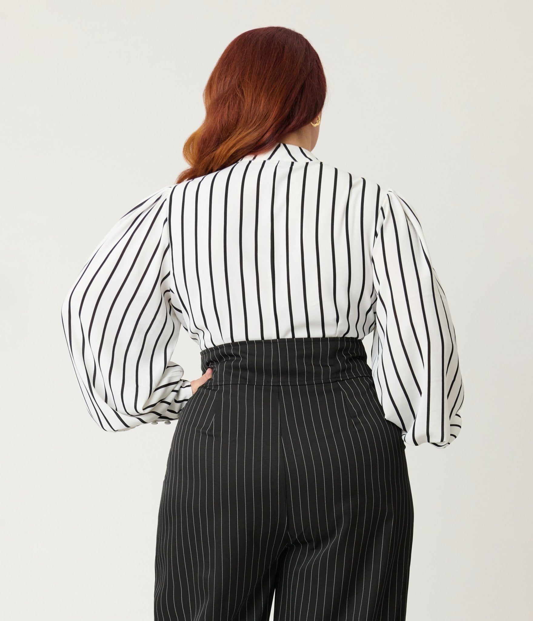 Unique Vintage Plus Size 1940s White & Black Stripe Neck Tie Gwen Blou
