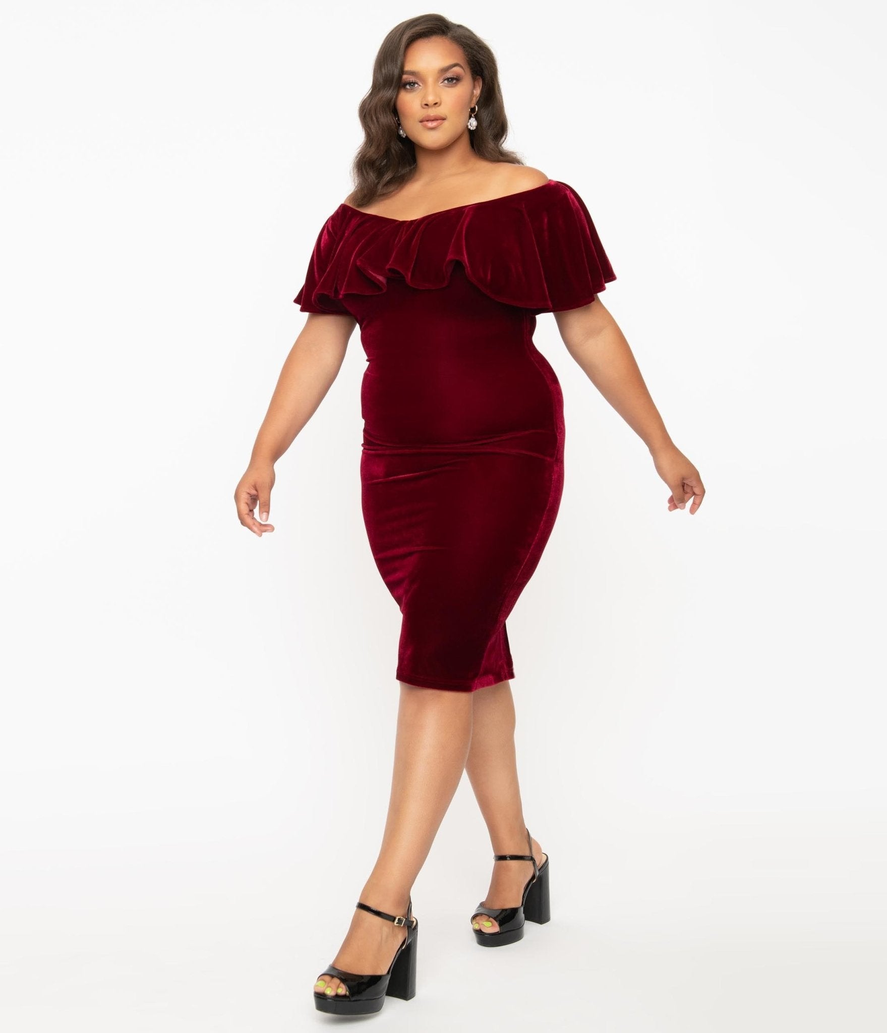 Unique Vintage Plus Size 1950s Burgundy Red Velvet Sophia Wiggle Dress Unique Vintage Plus Size 1950s Burgundy Red Velvet Sophia Wiggle Dress