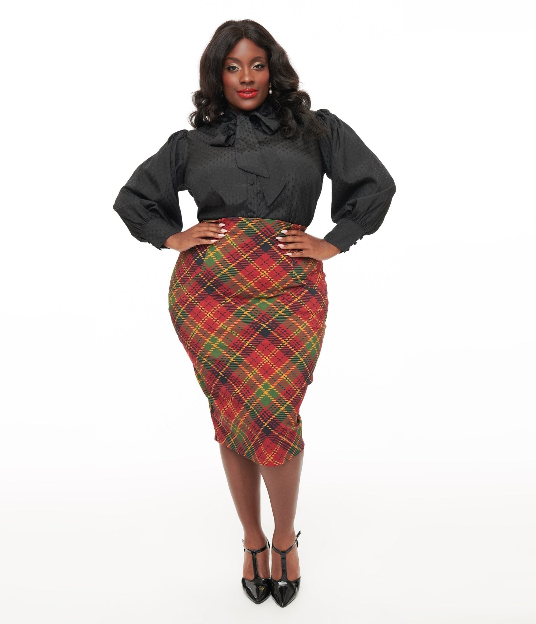 Green pencil skirt plus size top