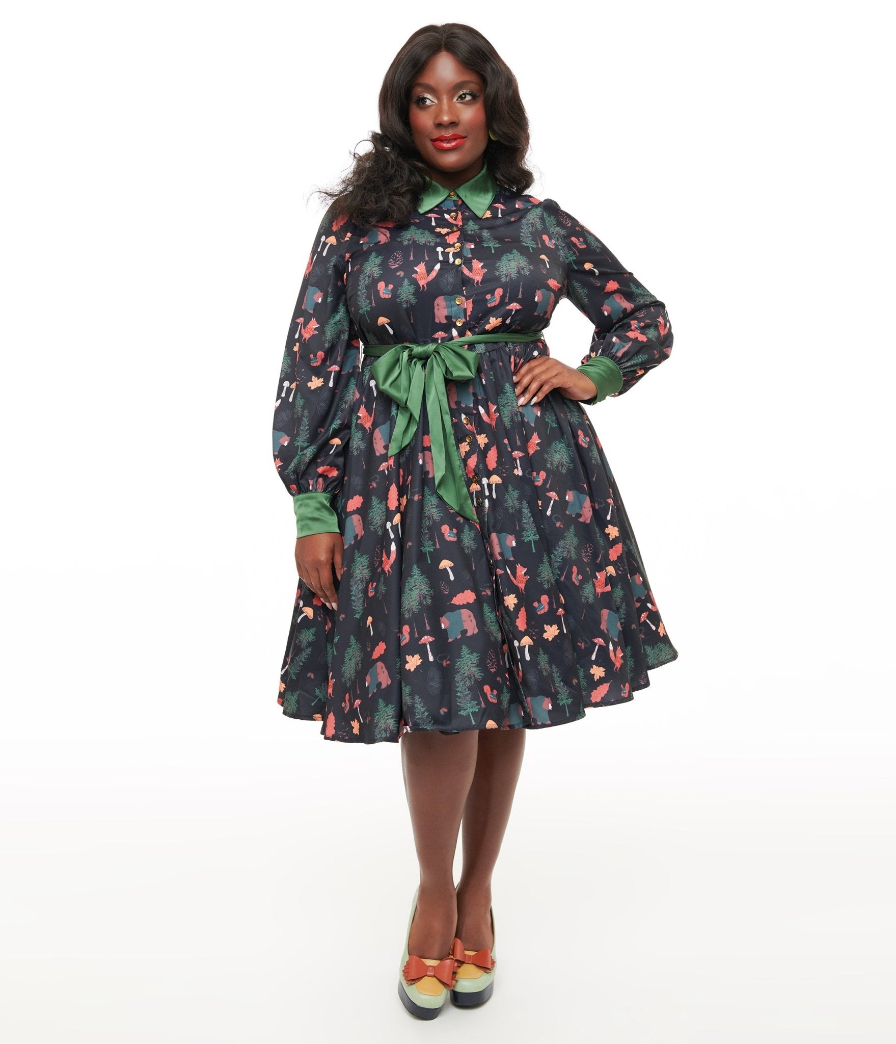 Unique Vintage Plus Size 1970s Woodland Creature Print Shirt Dress