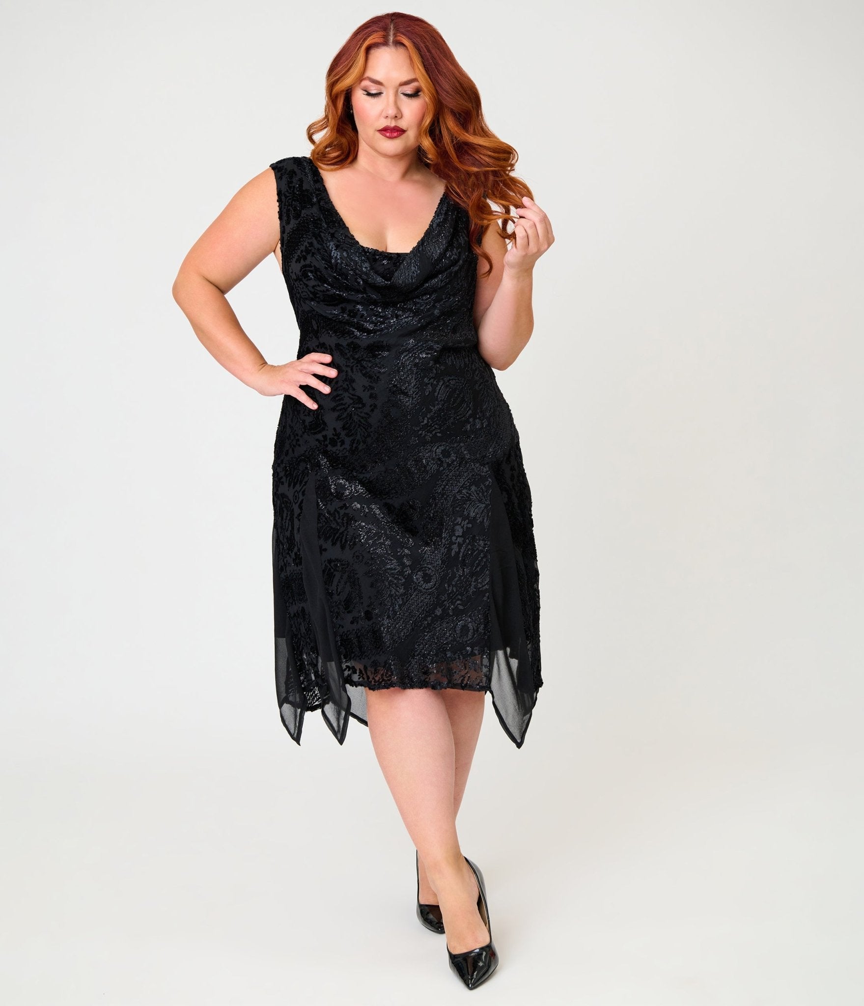 Unique Vintage Plus Size Black Velvet Burnout Hemingway Flapper Dress - Unique Vintage - Womens, FLAPPER, SLEEVELESS NON BEADED