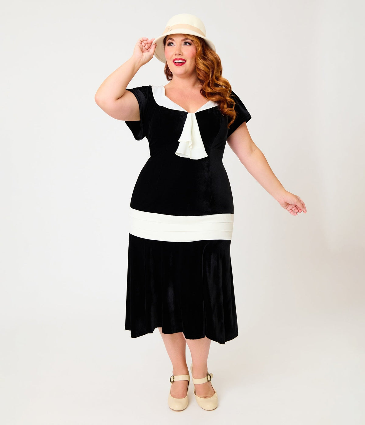 Unique Vintage Plus Size Black Velvet Wilshire Flapper Dress - Unique Vintage - Flapper