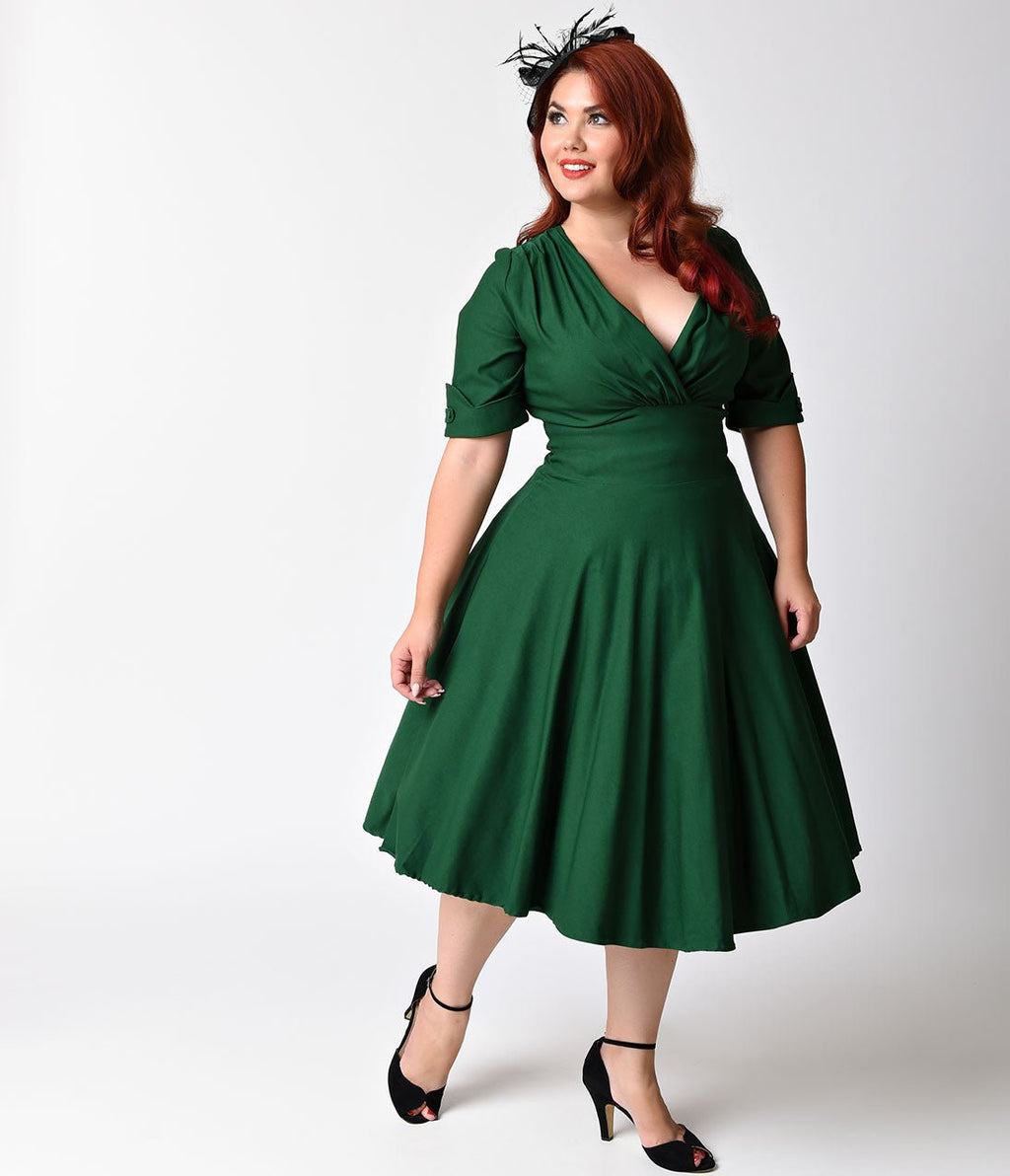 Unique Vintage Plus Size Emerald Green Delores Swing Dress with Sleeves 3X/20 Unique Vintage Plus Size Emerald Green Delores Swing Dress with Sleeves 3X/20