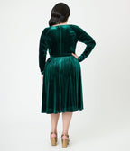 Unique Vintage Plus Size Emerald Velvet Sweetheart Swing Dress - Unique Vintage - Womens, DRESSES, SWING