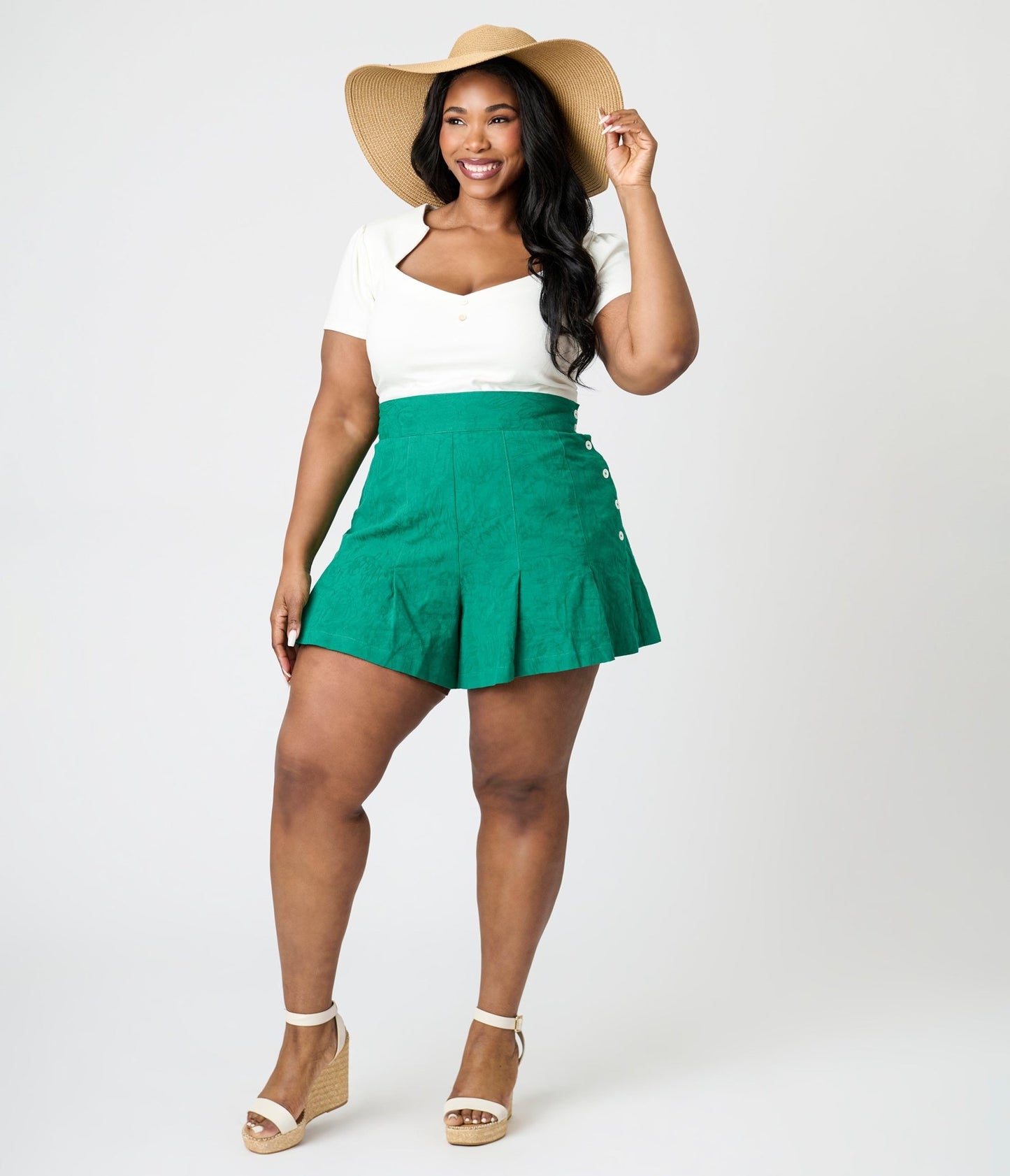 Unique Vintage Plus Size Green Floral Joyce Shorts - Unique Vintage - Womens, BOTTOMS, SHORTS