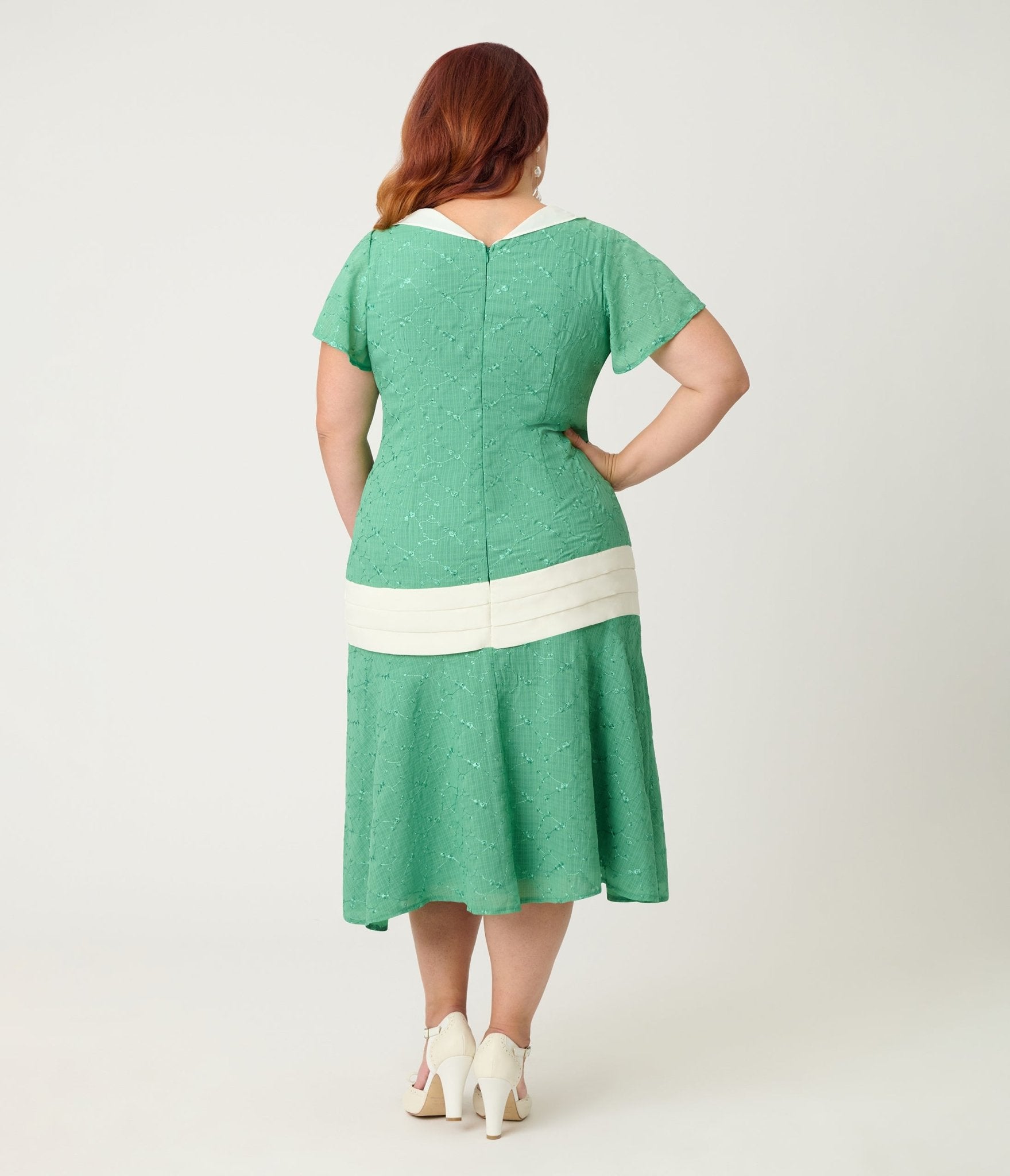 Unique Vintage Plus Size Light Green & Ivory Wilshire Flapper Dress Unique Vintage Plus Size Light Green & Ivory Wilshire Flapper Dress