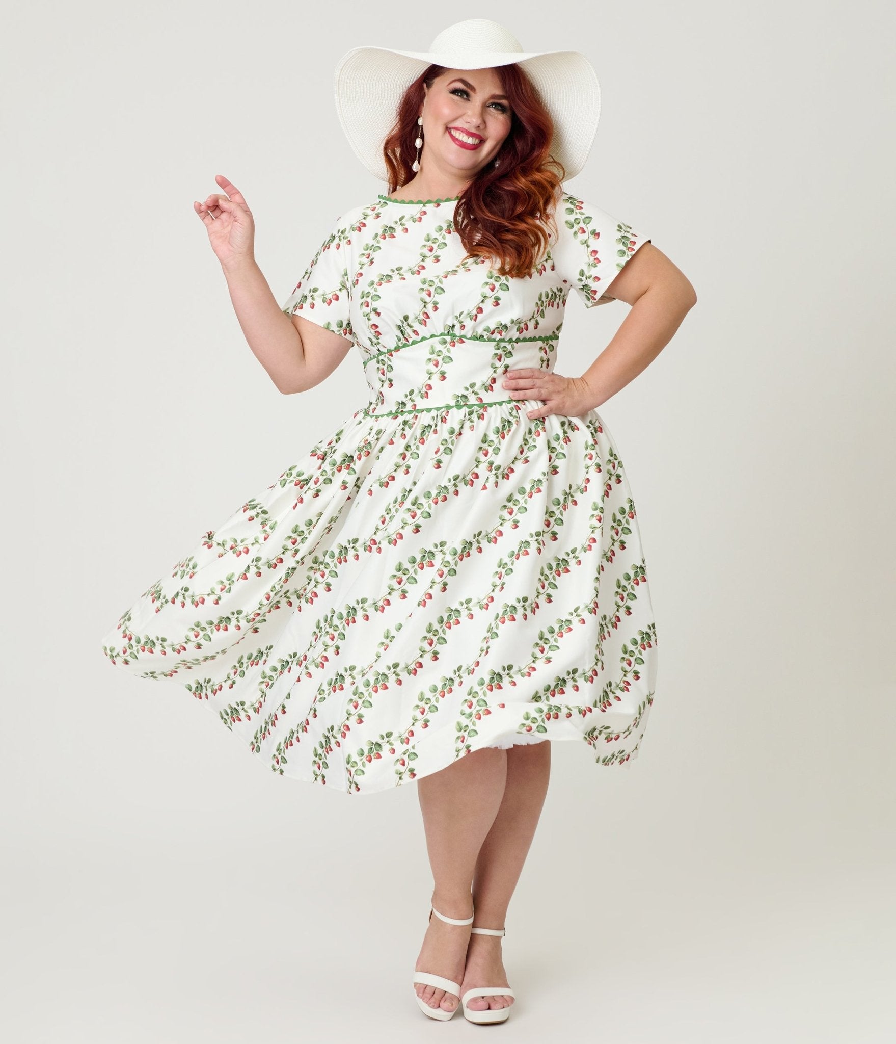 Unique Vintage Plus Size Strawberry Vine Print Swing Dress - Unique Vintage - Womens, DRESSES, SWING