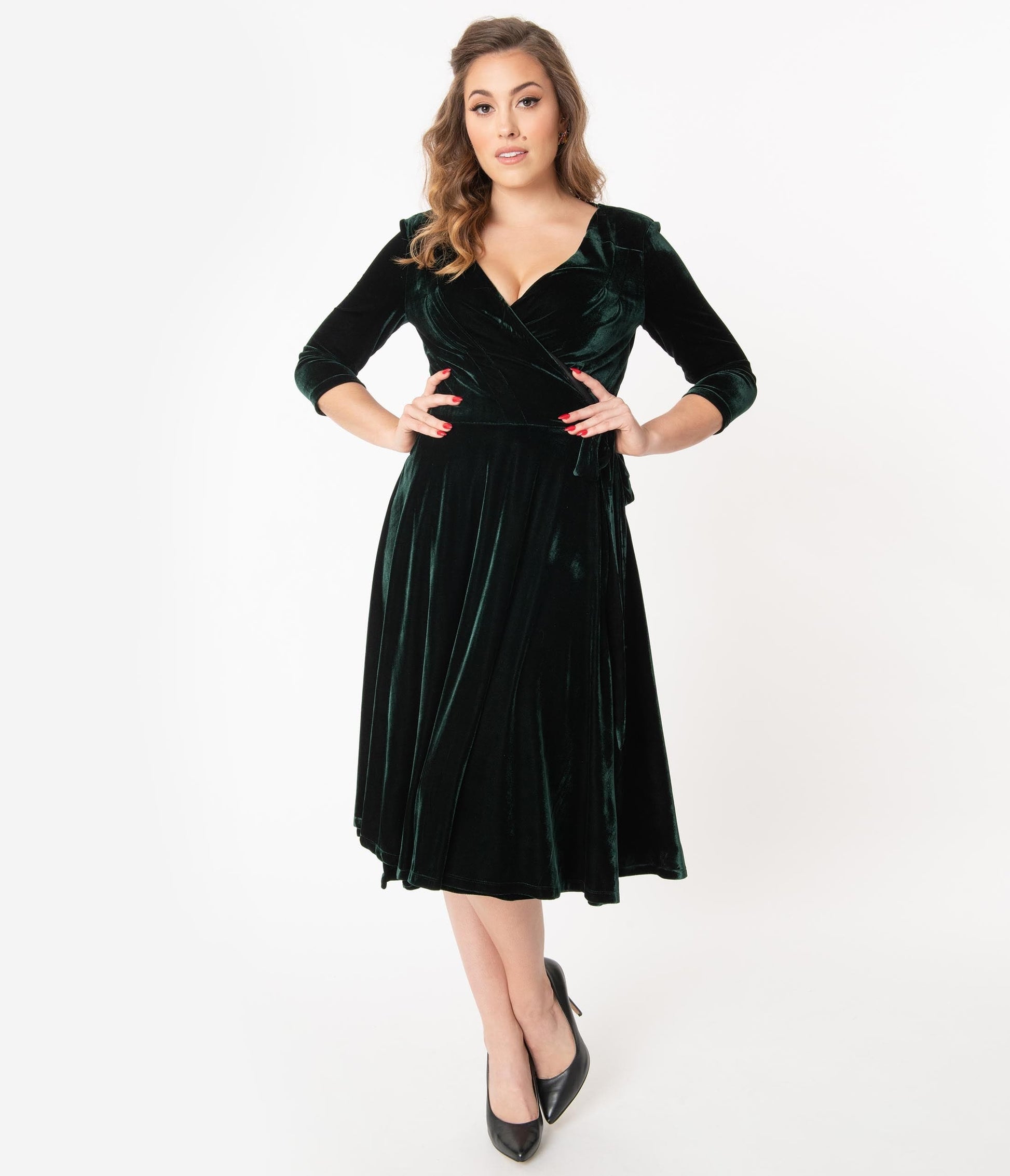 Unique Vintage 1940s Style Emerald Velvet Kelsie Wrap Dress