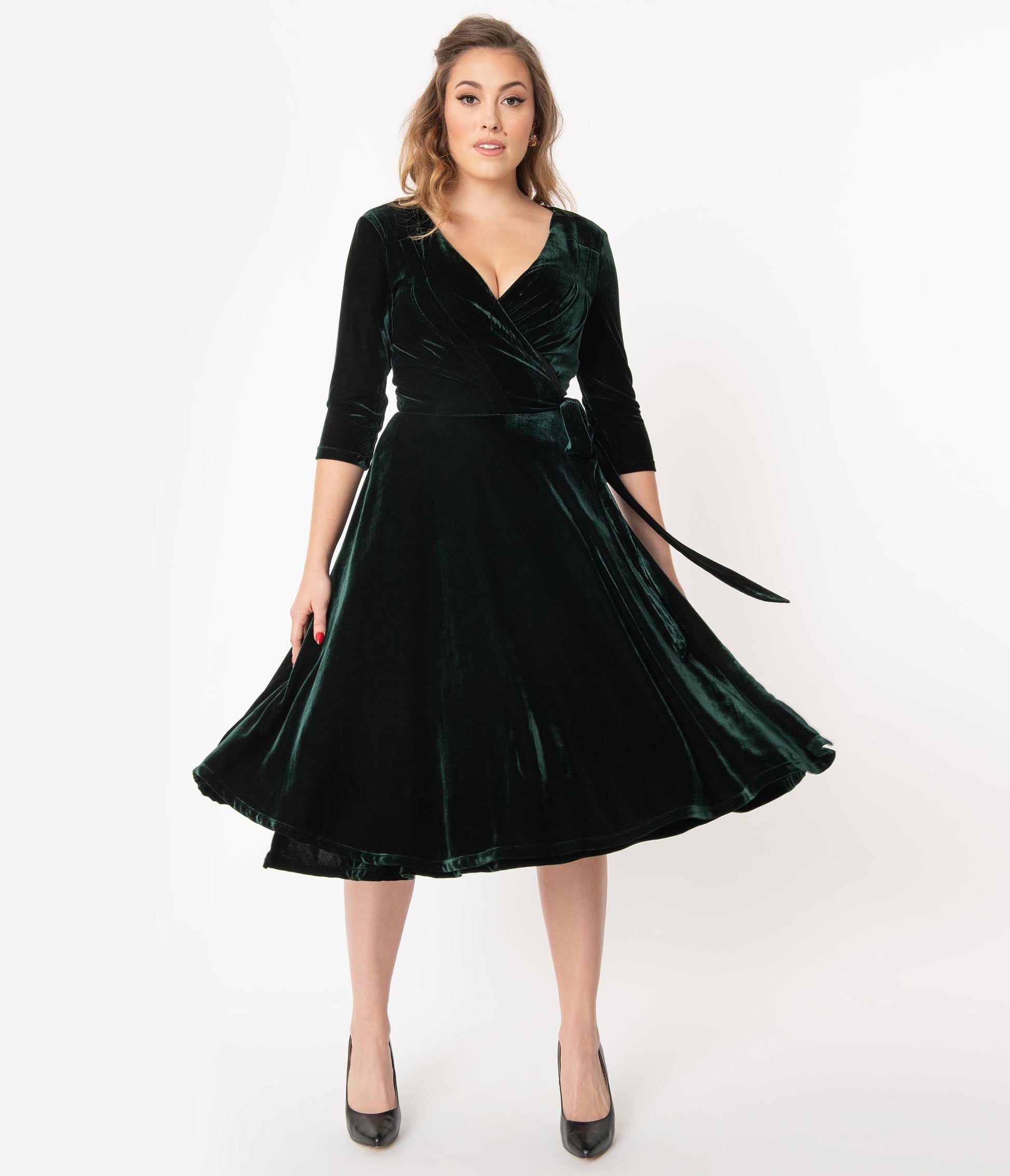 Unique Vintage 1940s Style Emerald Velvet Kelsie Wrap Dress