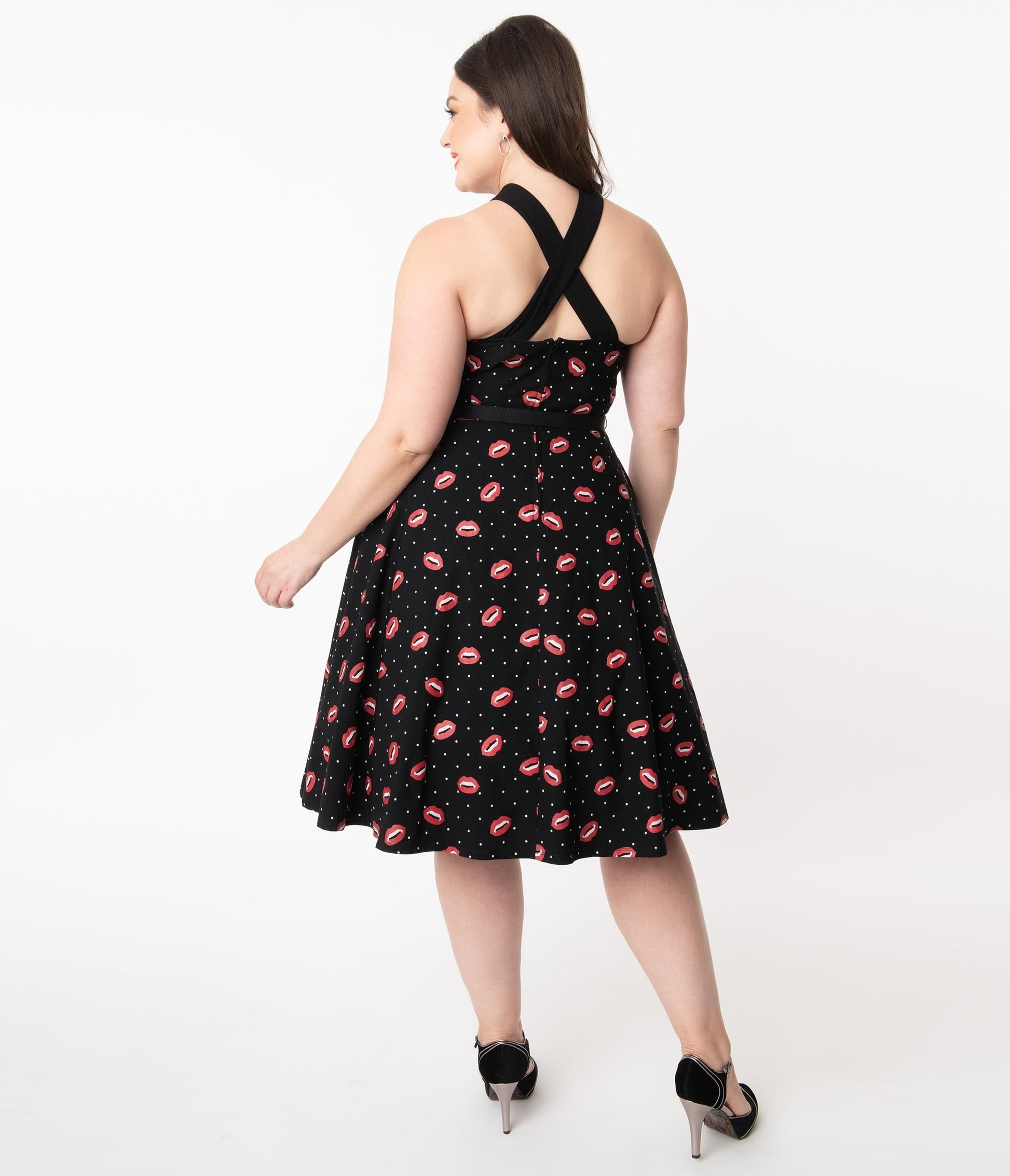 Unique Vintage Plus Size Black & Vampire Kiss Print Rue Swing Dress