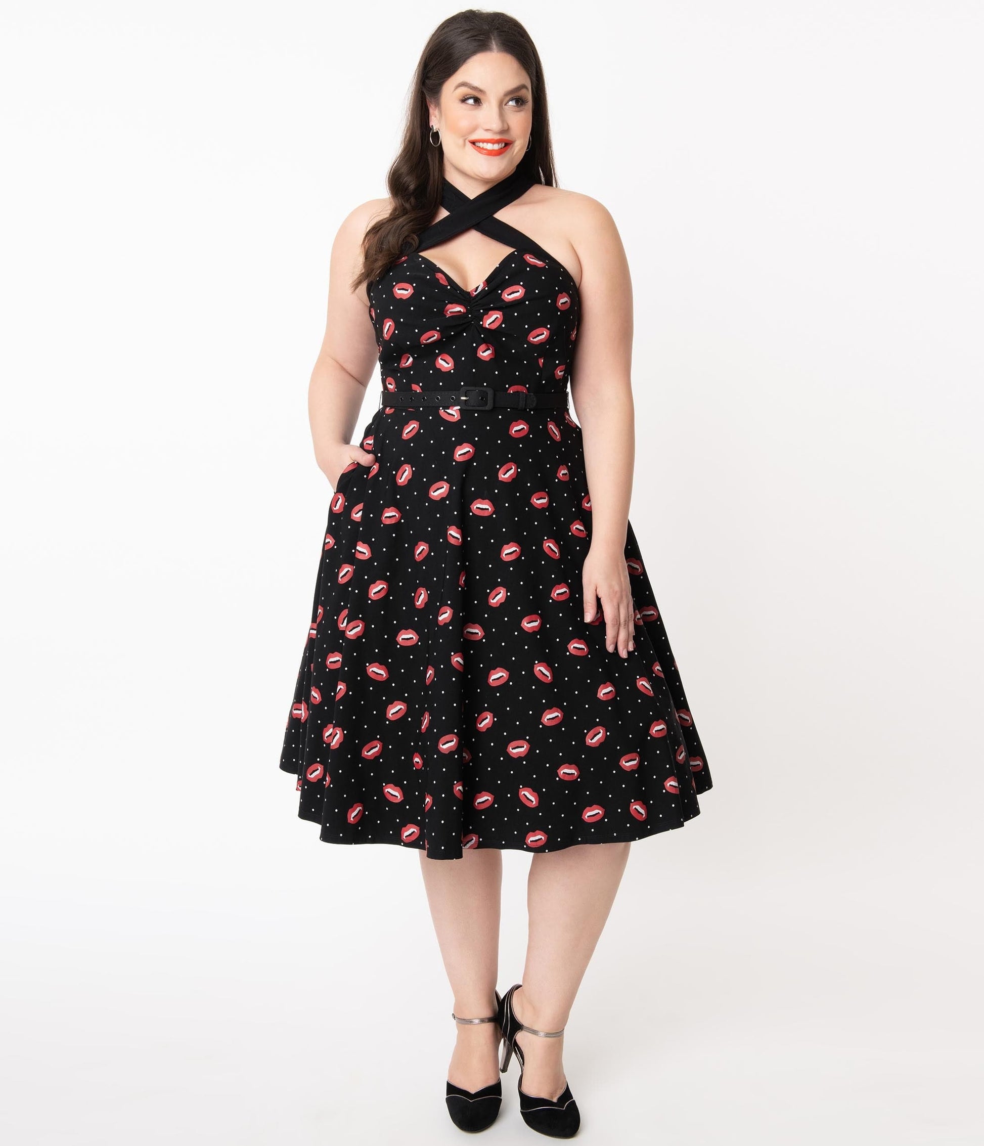 Unique Vintage Plus Size Black & Vampire Kiss Print Rue Swing Dress