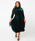Unique Vintage Plus Size Emerald Velvet Nicola Swing Dress