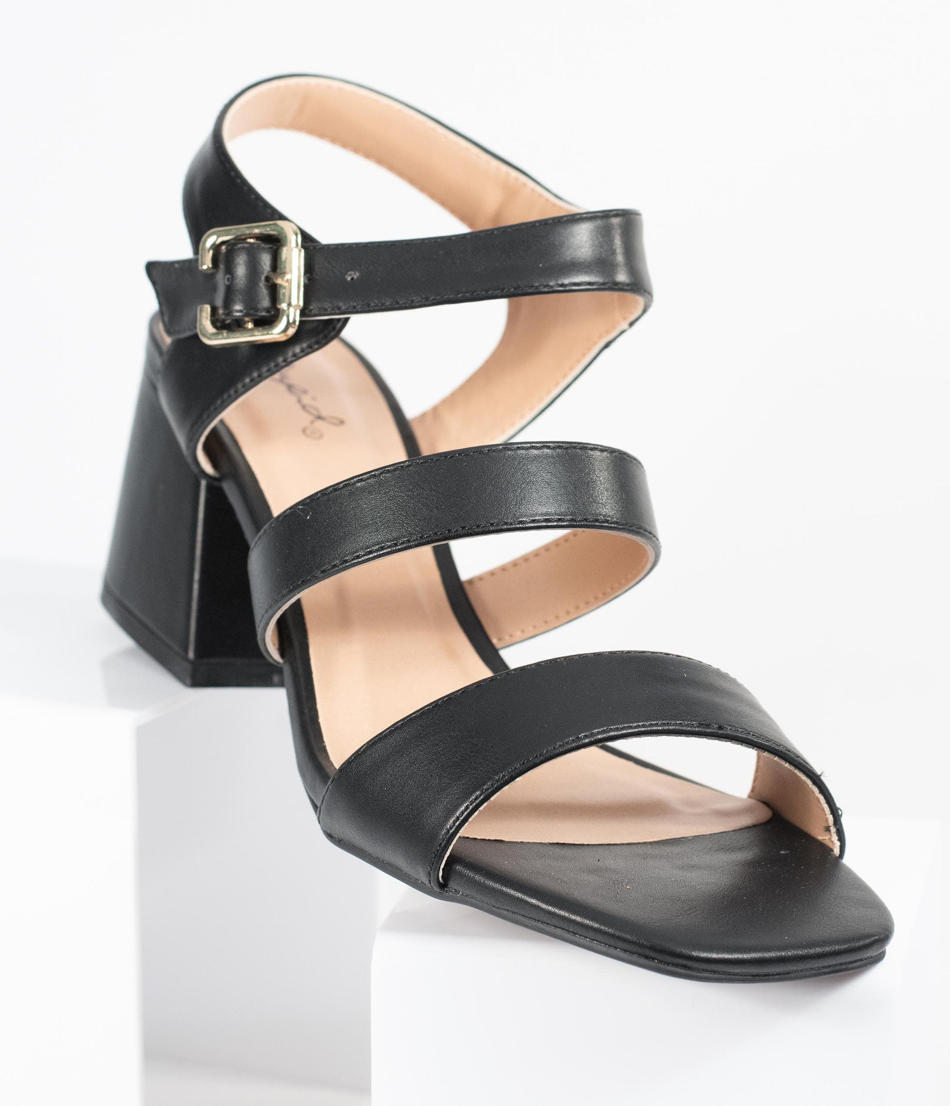 1960s Black Leatherette Strap Katen Heel Sandals