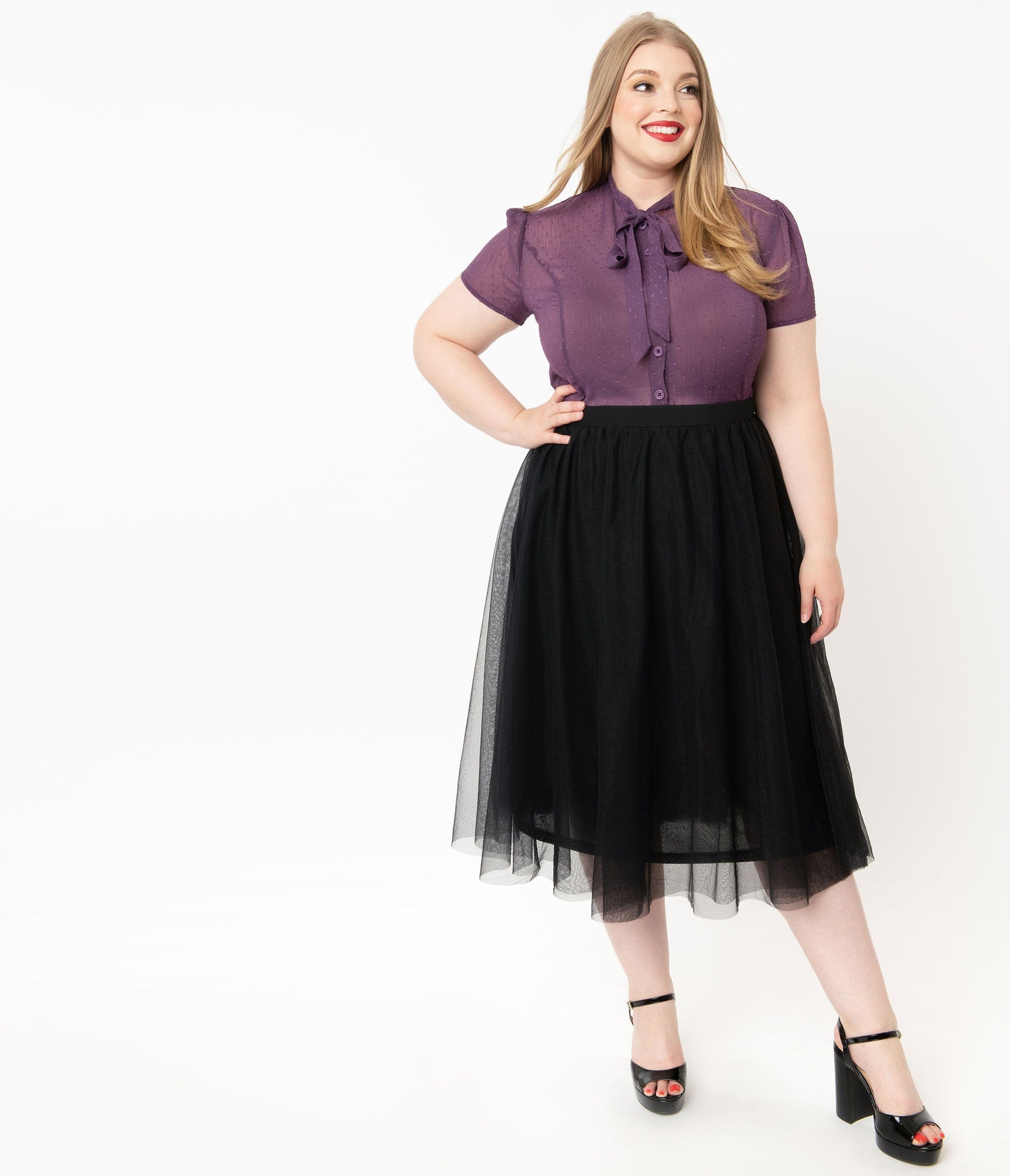 Unique Vintage Plus Size Black Tulle Hilty Skirt