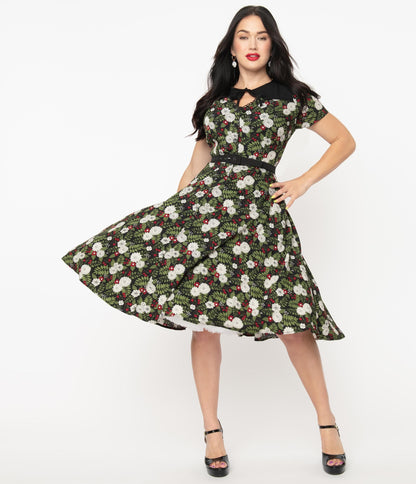 1950s Unique Vintage Black & White Chrysanthemum Estelle Swing Dress