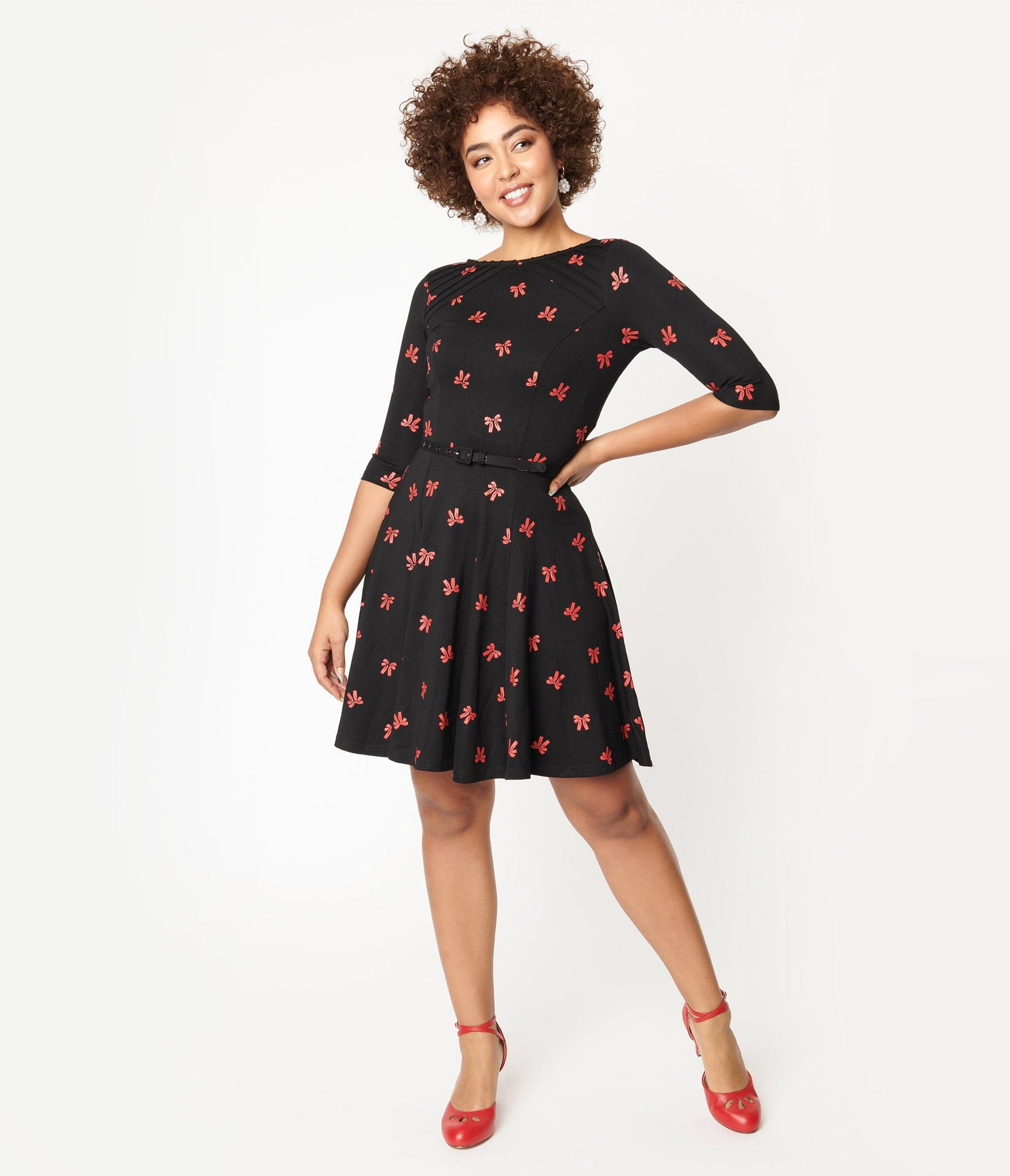 1950s Unique Vintage Black & Red Bows Print Stephanie Fit & Flare Dress