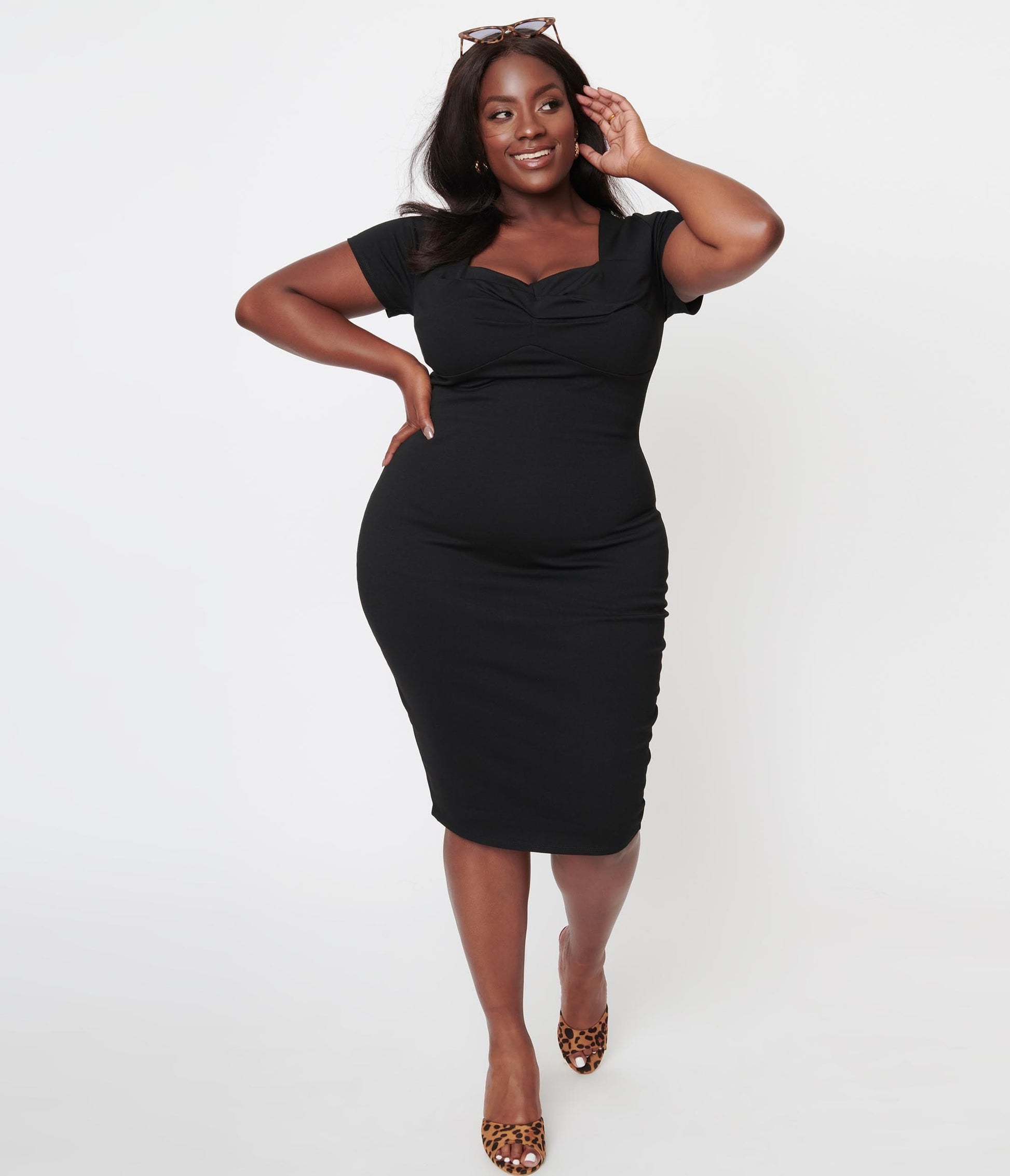1950s Unique Vintage Plus Size Black Robbie Wiggle Dress