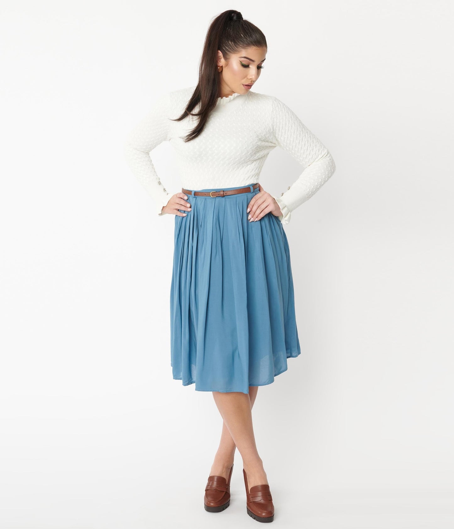 1950s Vintage Style Light Blue Pleated Skirt