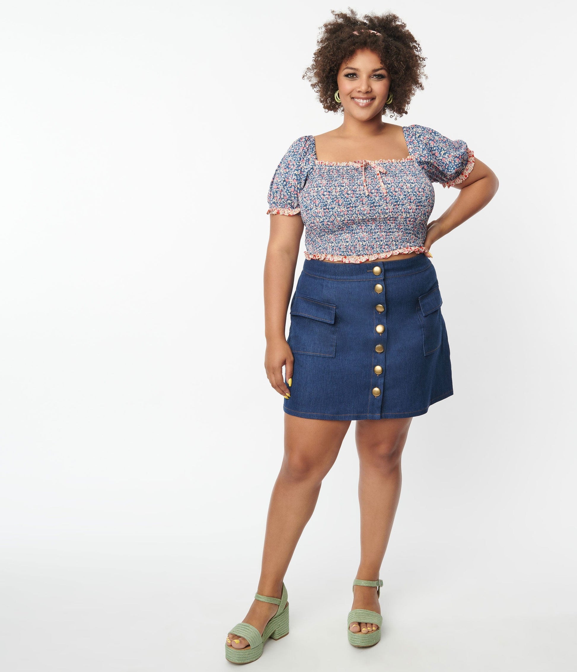 1960s Unique Vintage Plus Size Medium Blue Denim Button Up Mini Skirt