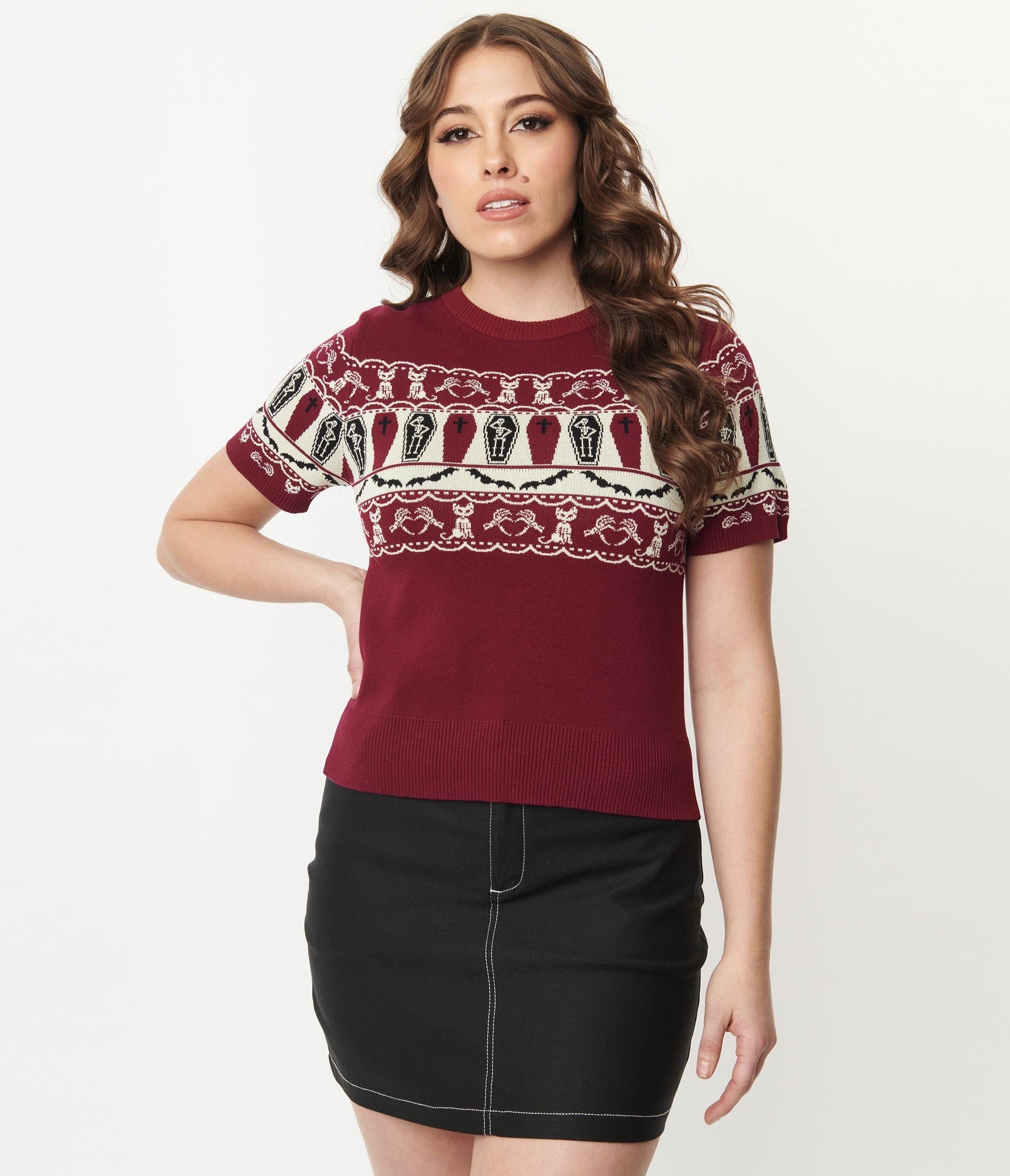 Unique Vintage 1950s Burgundy Coffin Knit Fair Isle Sweater